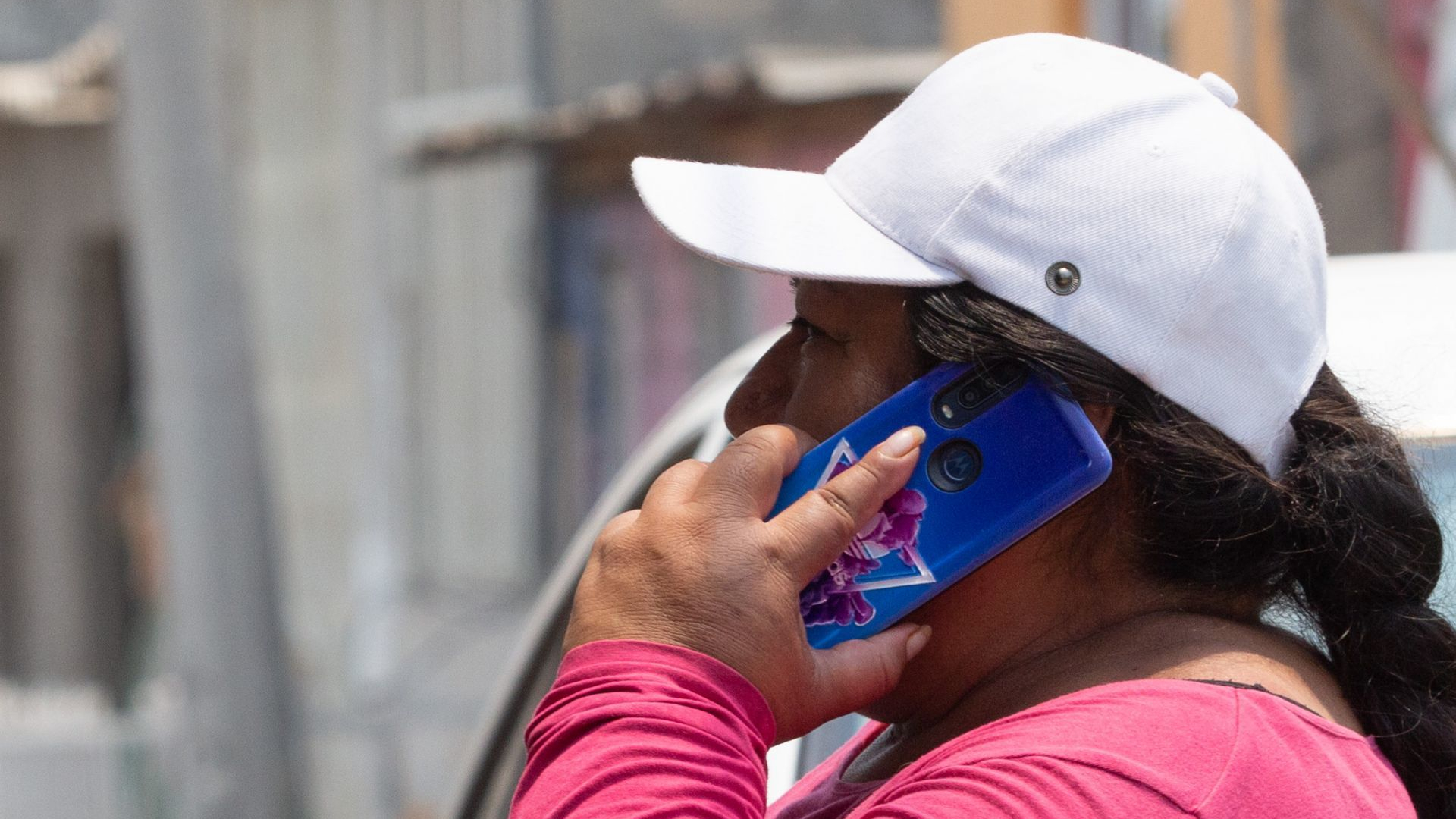 En México se cifran en decenas de miles los usuarios que han recibido mensajes de texto, llamadas y correos de personas que se hacen pasar por el banco para luego vaciar sus cuentas. (Foto: Cuartoscuro)