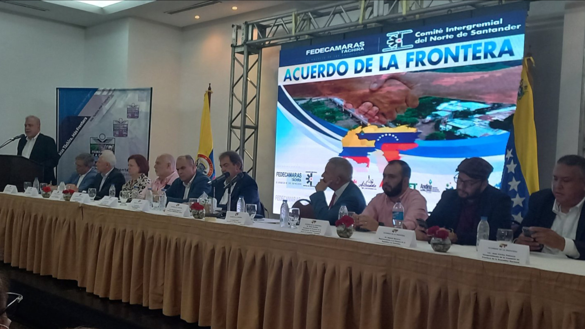 El lunes 4 de julio se reunieron en San Cristóbal (Táchira) empresarios venezolanos y colombianos con miras a la reapertura de la frontera entre los dos países. Foto: Fedecámaras Táchira