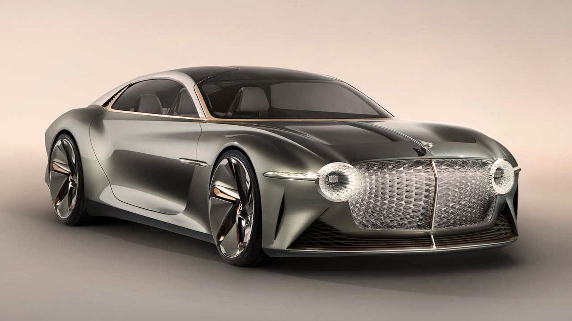 Bentley anunció que su primer auto eléctrico llegará de 0 a 100 km/h en 1.5 segundos