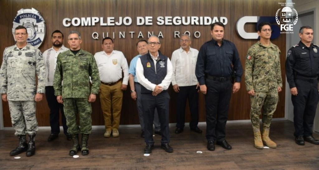 El fiscal pidió no confiar en las denuncias vertidas en narcomantas (Foto: Fiscalía de Quintana Roo)