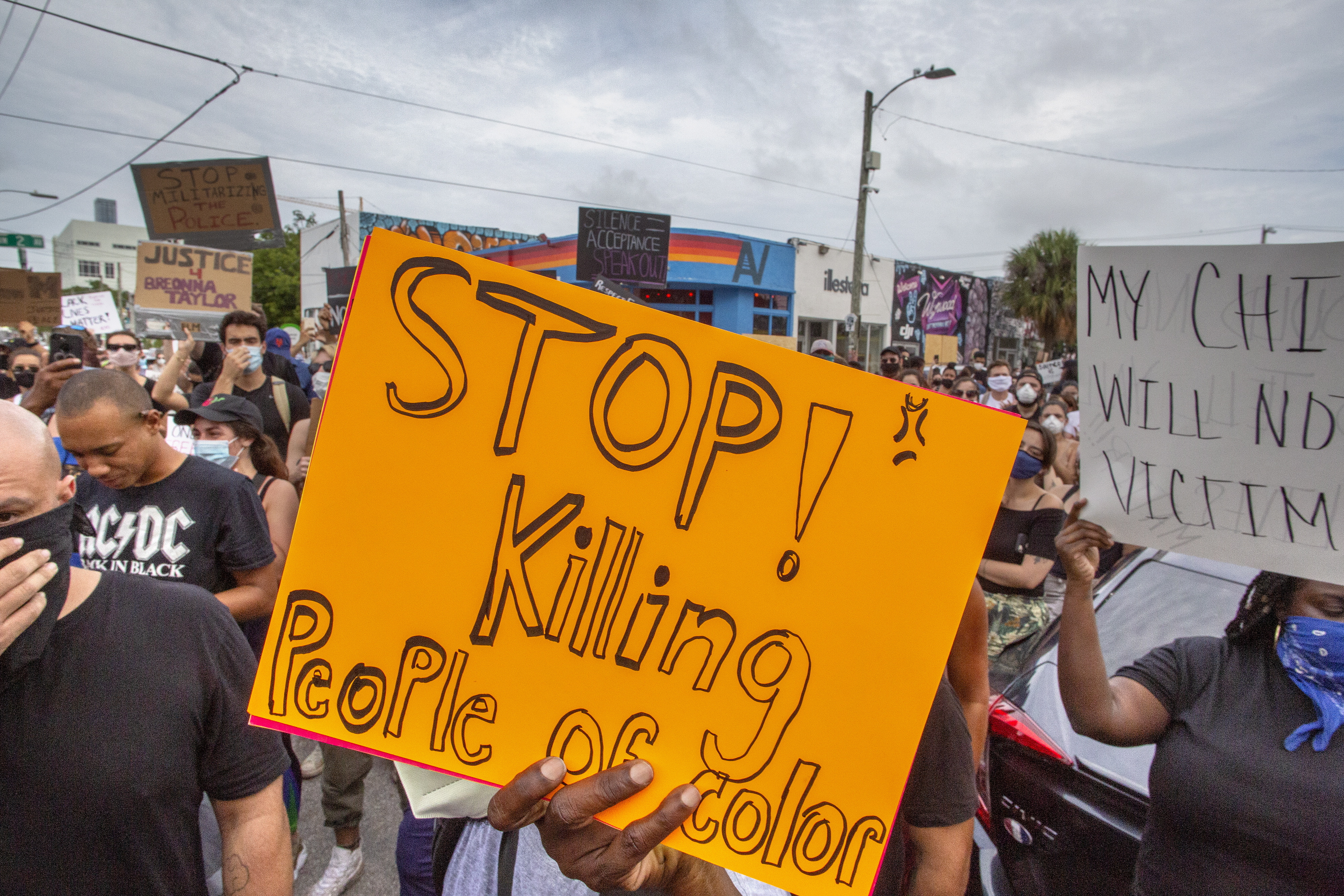 Una manifestación anti-racismo en Estados Unidos. EFE/Cristóbal Herrera
