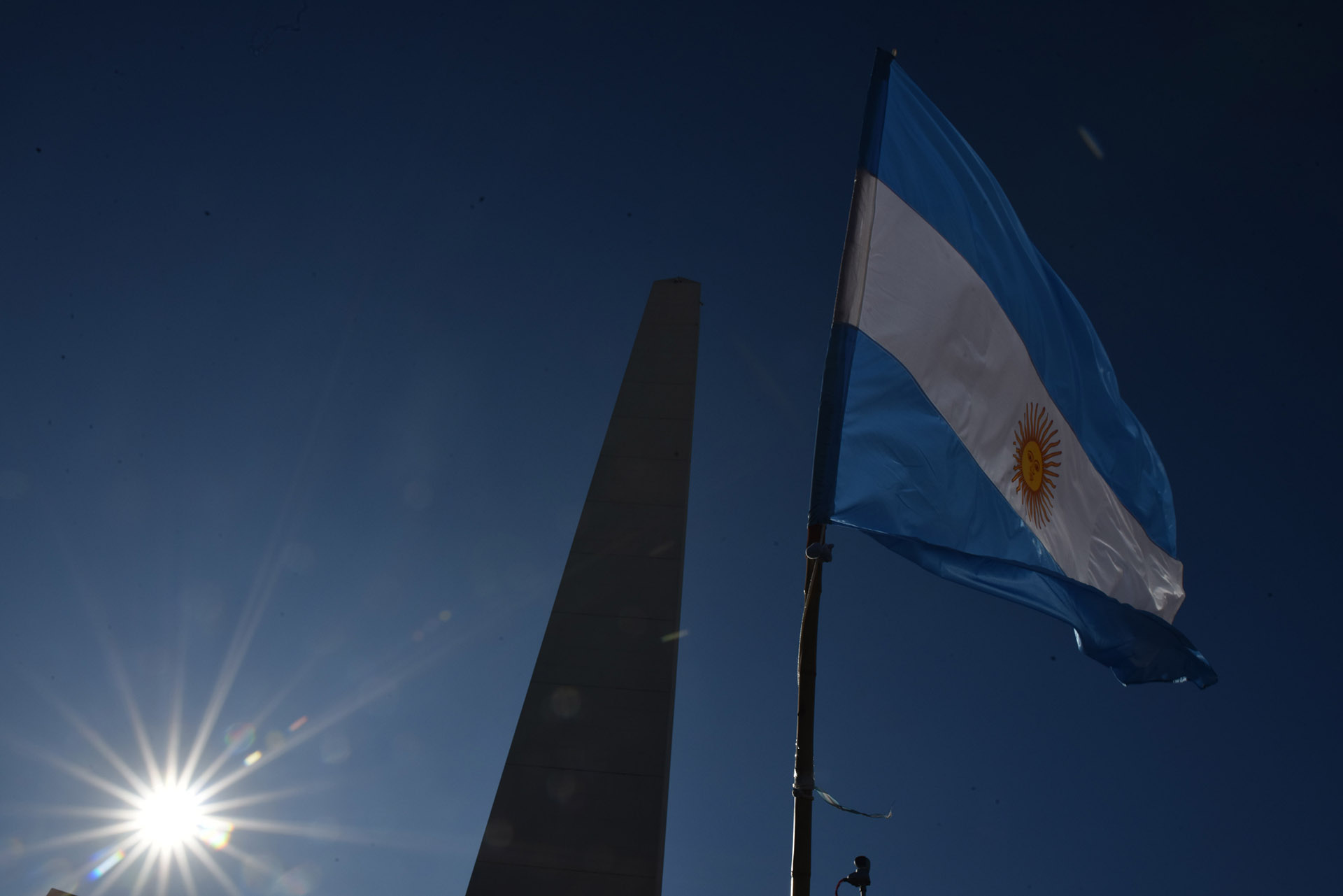 También hubo pequeñas movilizaciones en ciudades del exterior