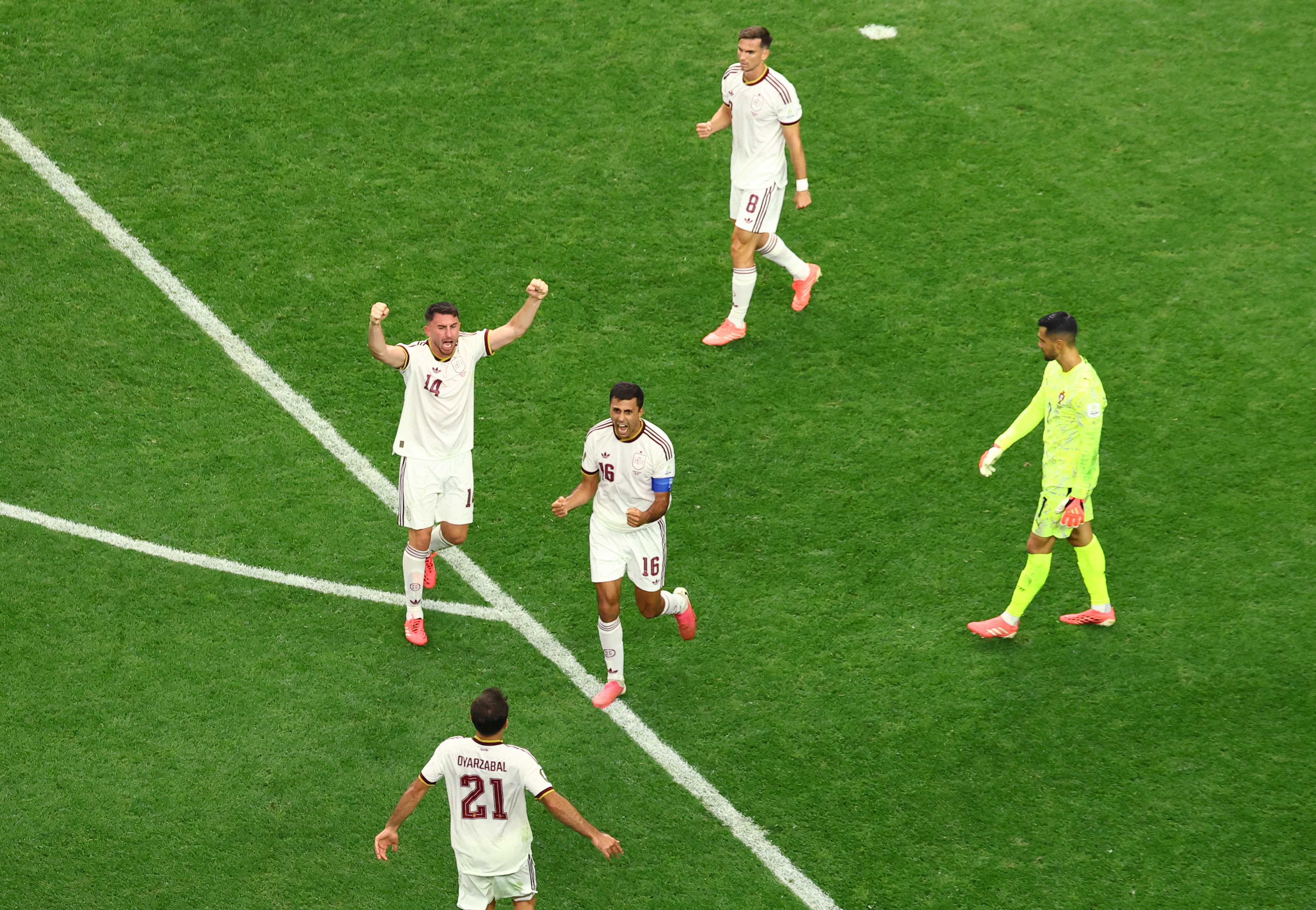 El golazo de Espa&ntilde;a en el &uacute;ltimo minuto con el que elimin&oacute; a Portugal del Mundial: el maleficio que super&oacute; y el r&eacute;cord que mantiene