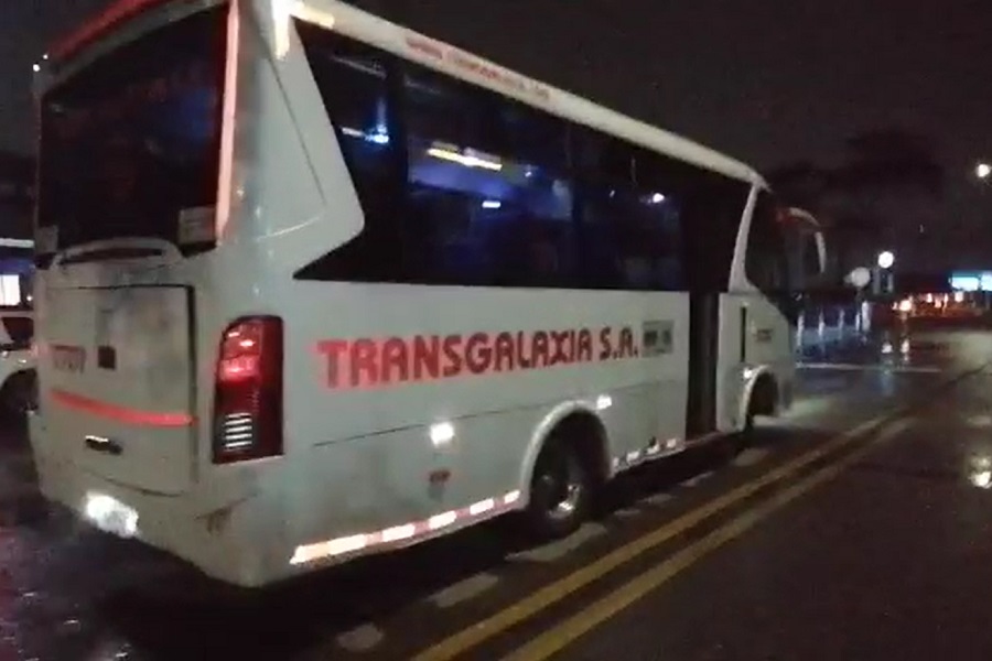 Asalto masivo a un bus intermunicipal en el occidente de Bogotá