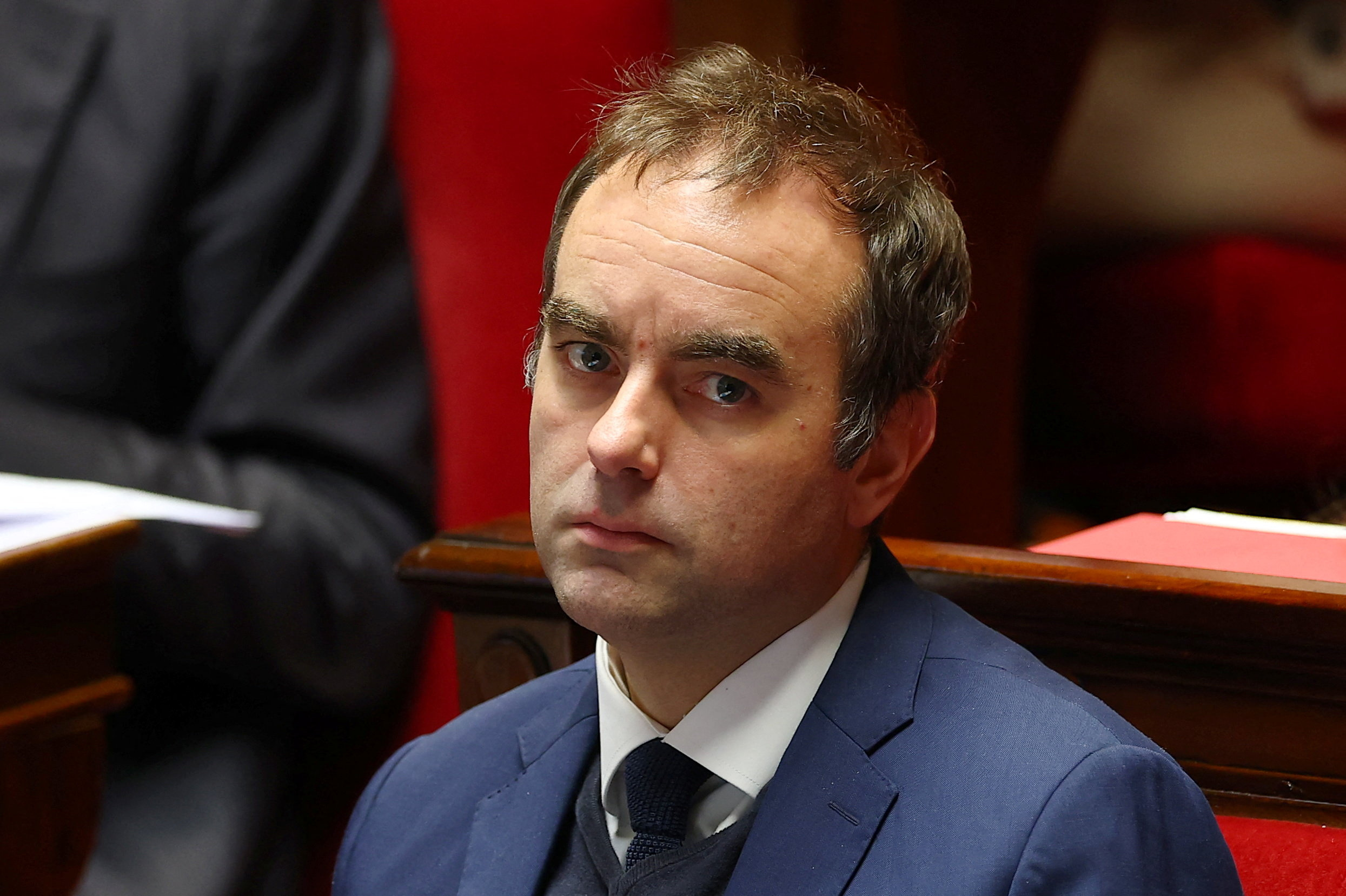 Oro, surrealismo y arte: el collar Swirling Sea de Dalí protagoniza una venta sin precedentes en Francia 