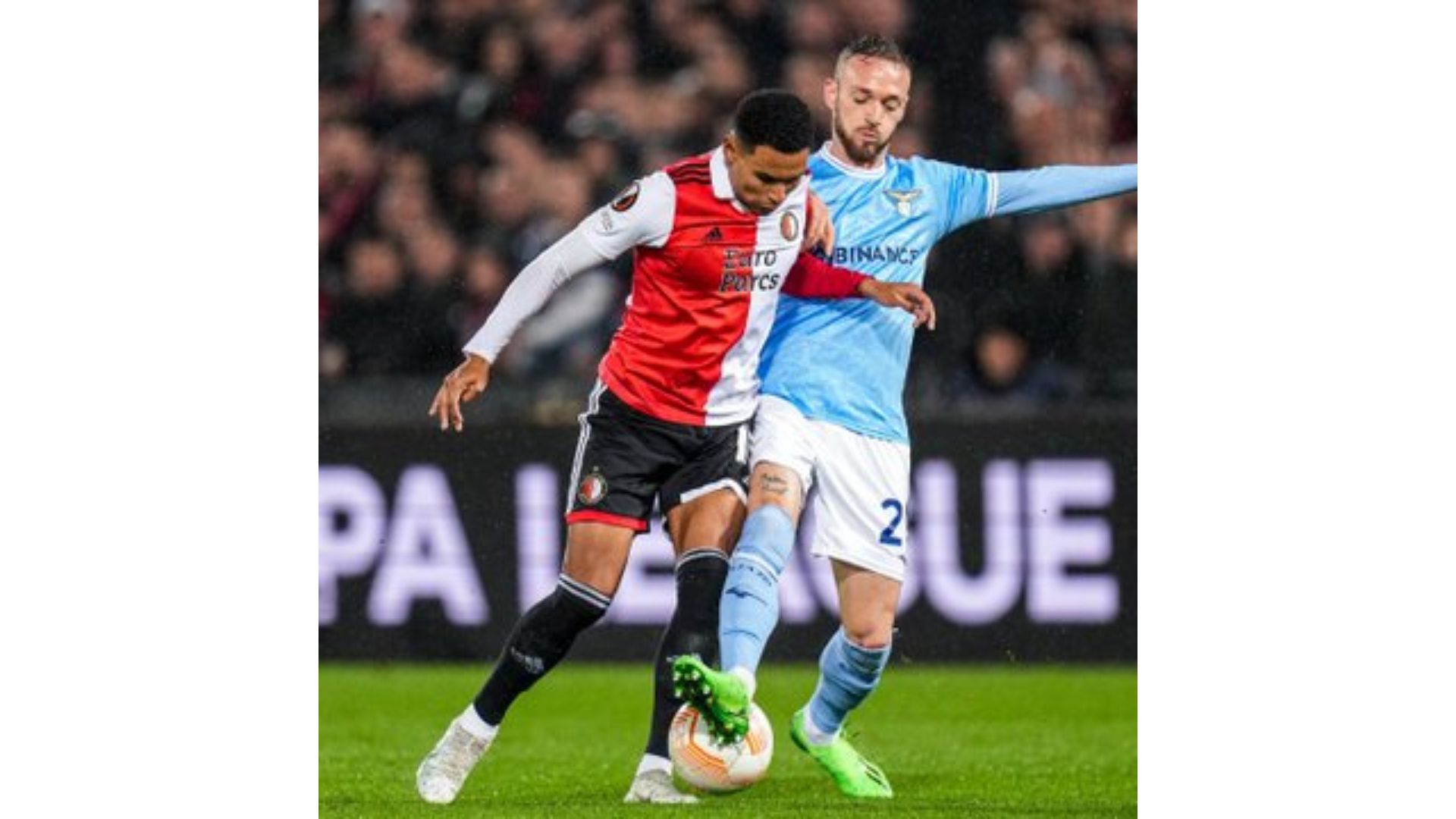 Marcos López en un partido con el Feyenoord ante la Lazio por Europa League. (Agencias)