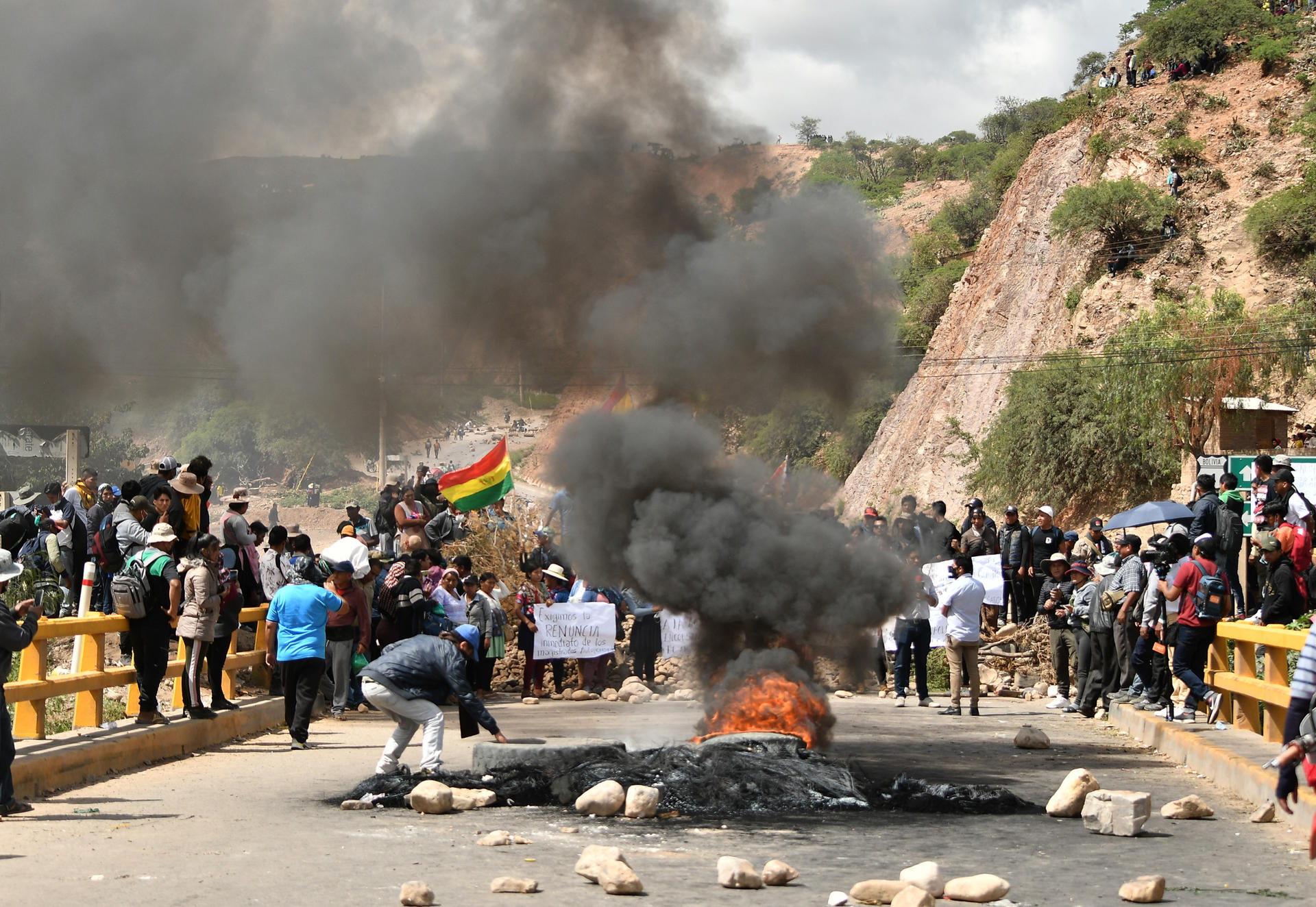 Los bloqueos de carreteras instigados por Evo Morales ya generan  desabastecimiento en Bolivia - Infobae