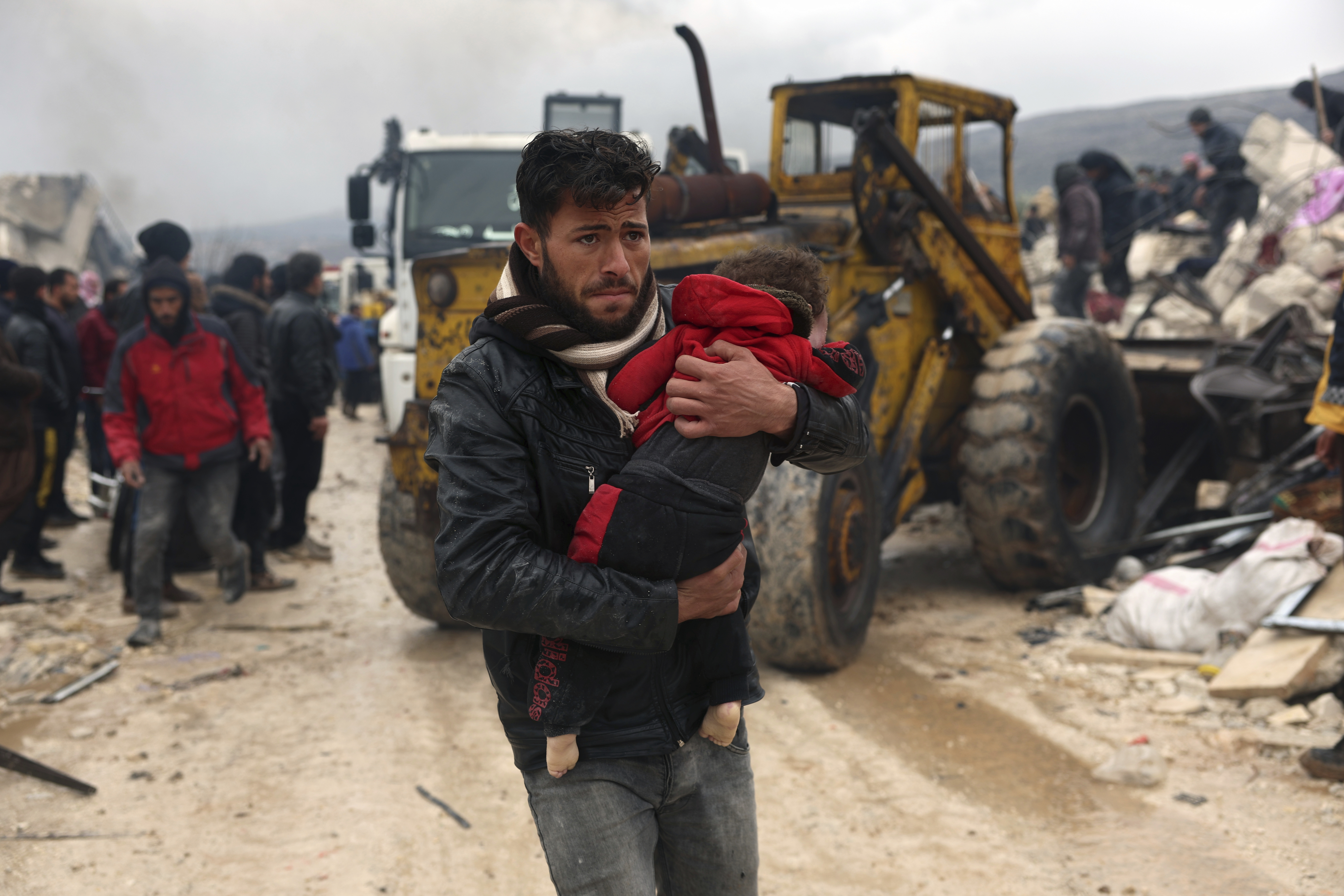 El Gobierno ofreció ayuda humanitaria para las víctimas del sismo en Turquía y Siria