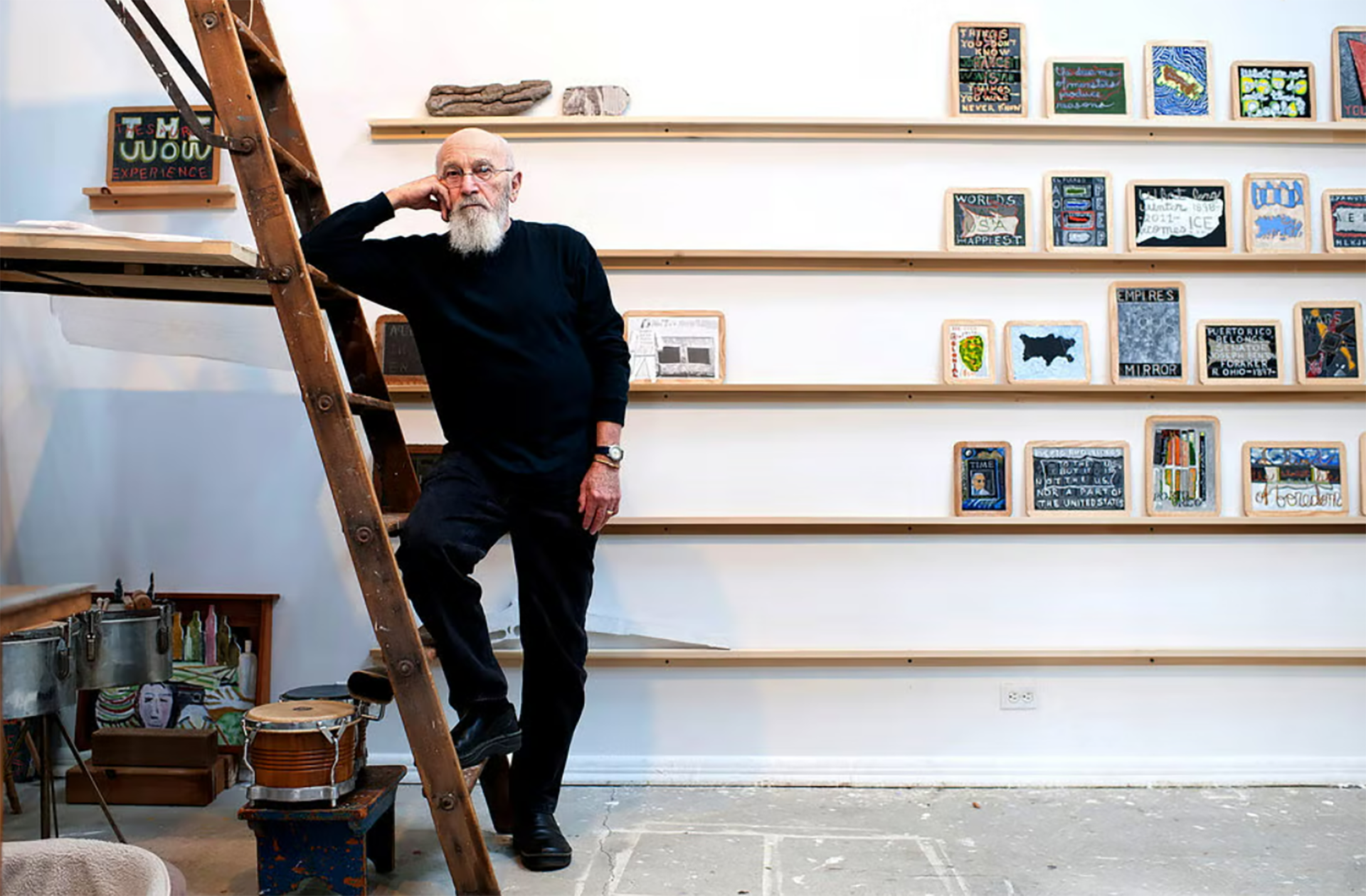 Murió Rafael Ferrer, el artista puertorriqueño que derritió hielo en el MoMA y desafió al mercado del arte durante seis décadas