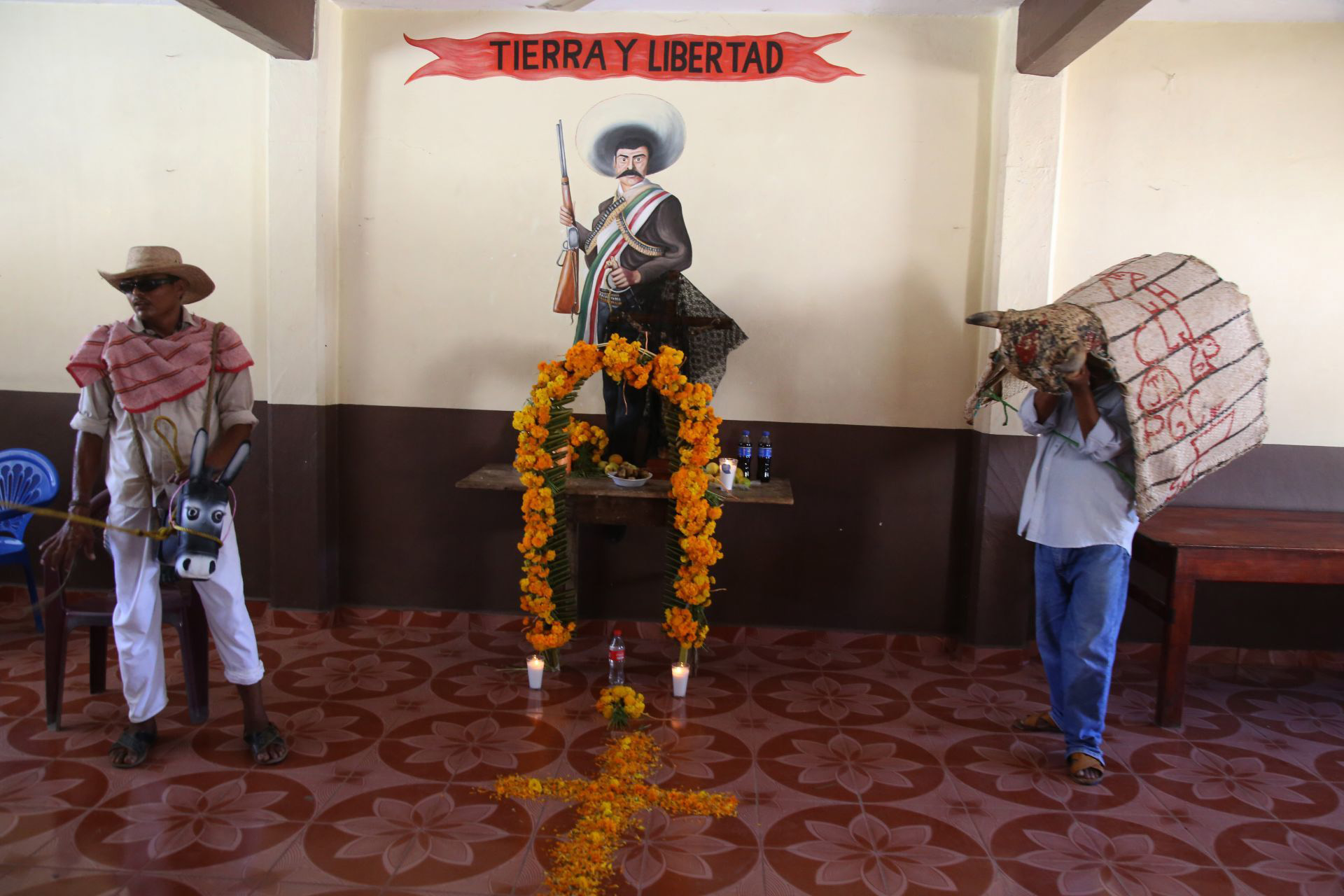 Habitantes del municipio de Xochistlahuaca realizaron la danza del