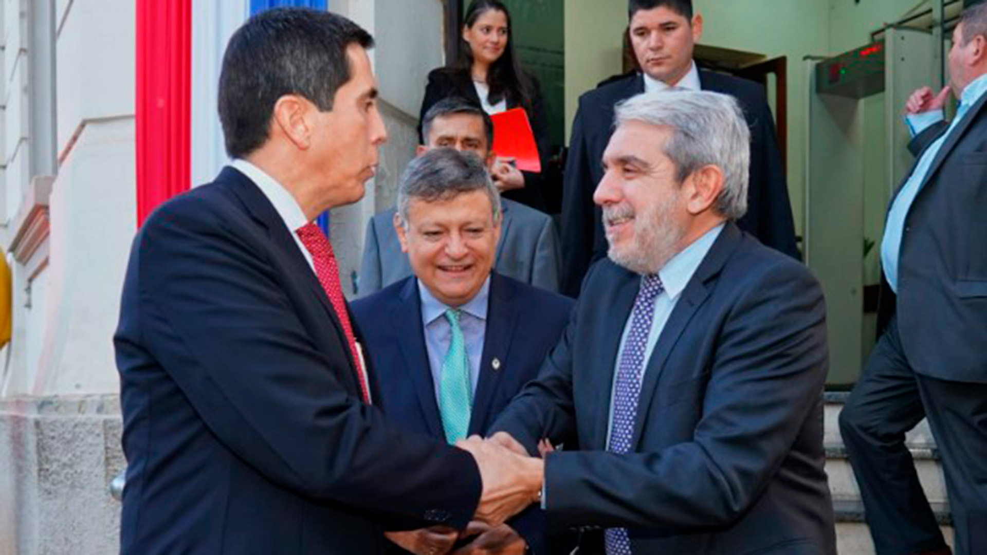 Aníbal Fernández firmó un acuerdo en Paraguay para profundizar la lucha contra el narcotráfico