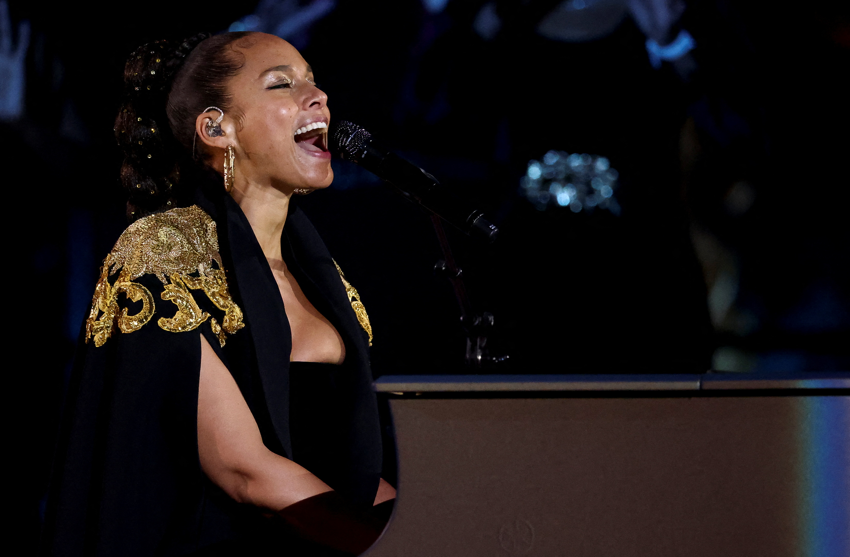 Alicia Keys performs at the BBC Platinum Party at the Palace, as part of the Queen's Platinum Jubilee celebrations, in London, Britain  June 4, 2022. REUTERS/Henry Nicholls/Pool