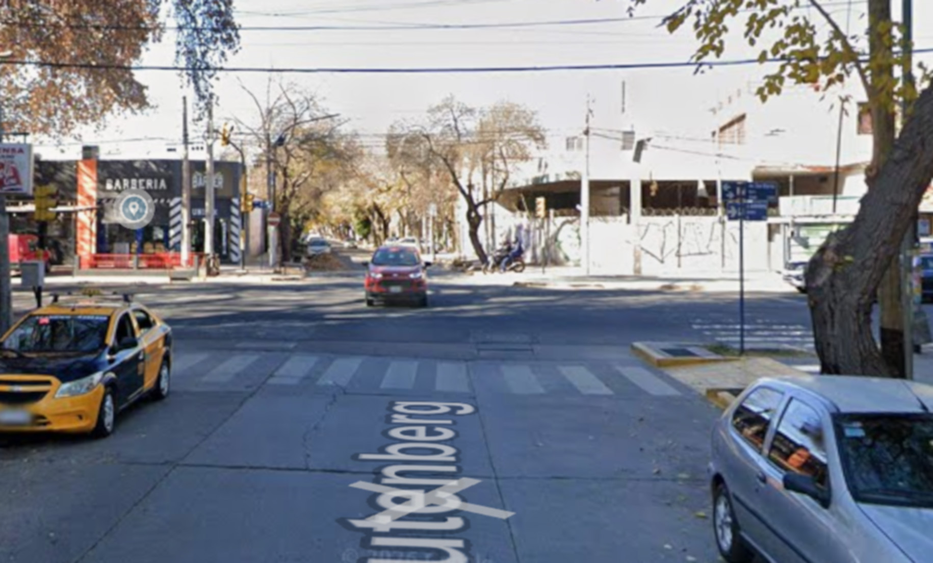 Borracha y con la licencia inhabilitada, choc&oacute; contra un patrullero en Mendoza