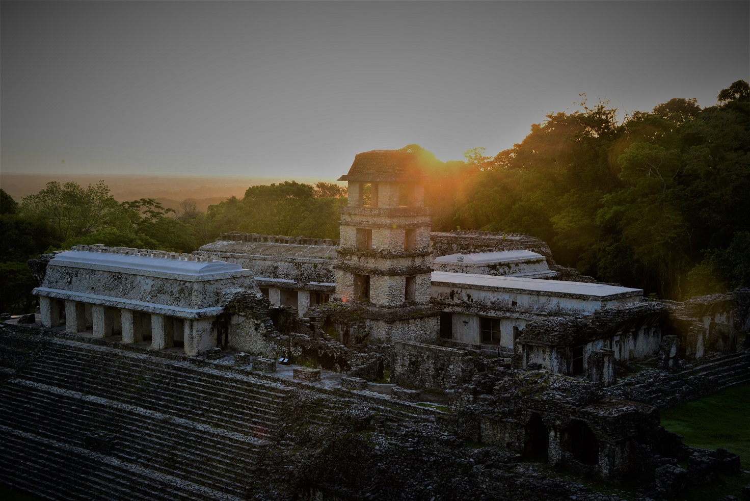 El INAH reveló detalles sobre la apariencia original de la edificación más grande de Palenque (Foto: INAH)