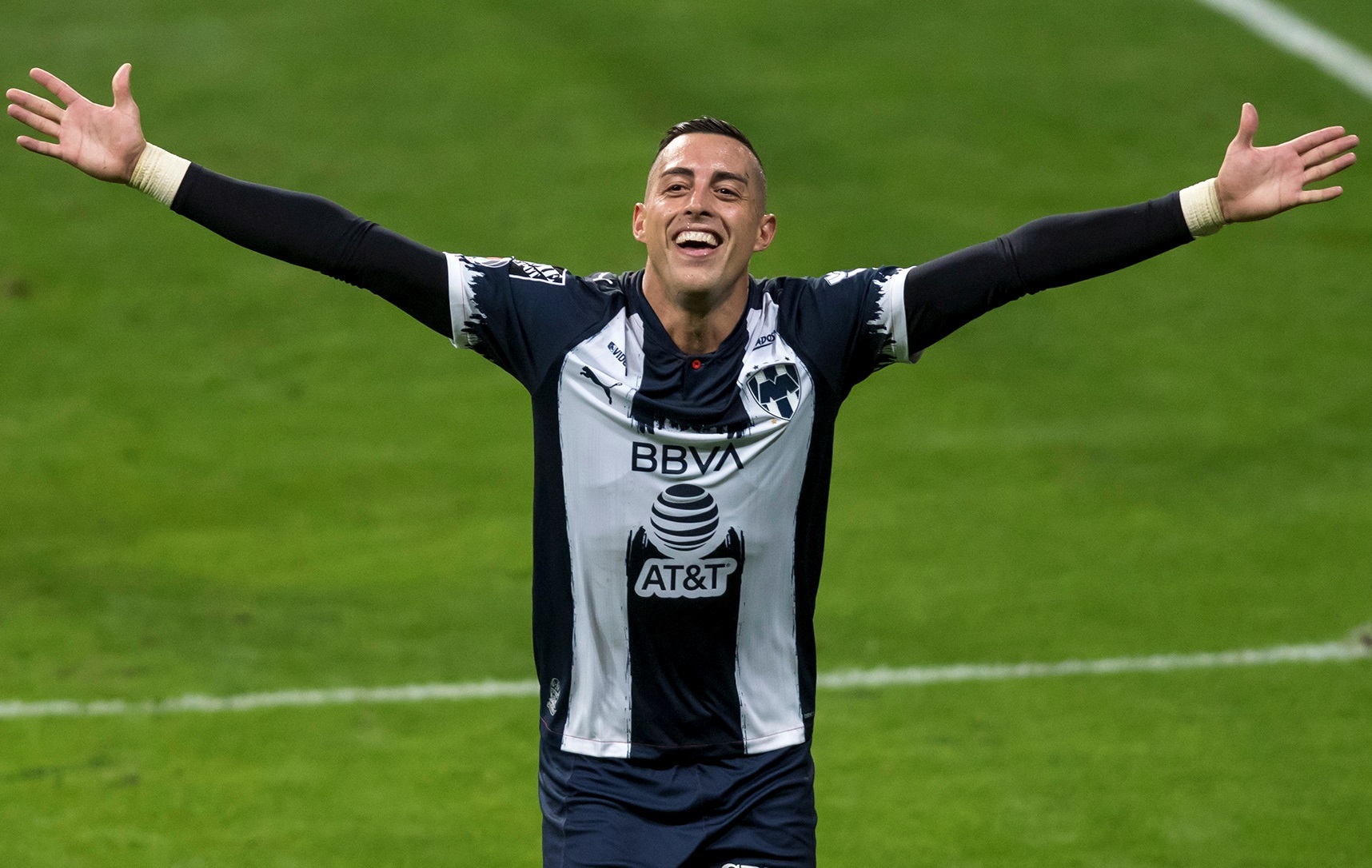 Rogelio Funes Mori estará en el Tri (Foto: Miguel Sierra/EFE/Archivo)