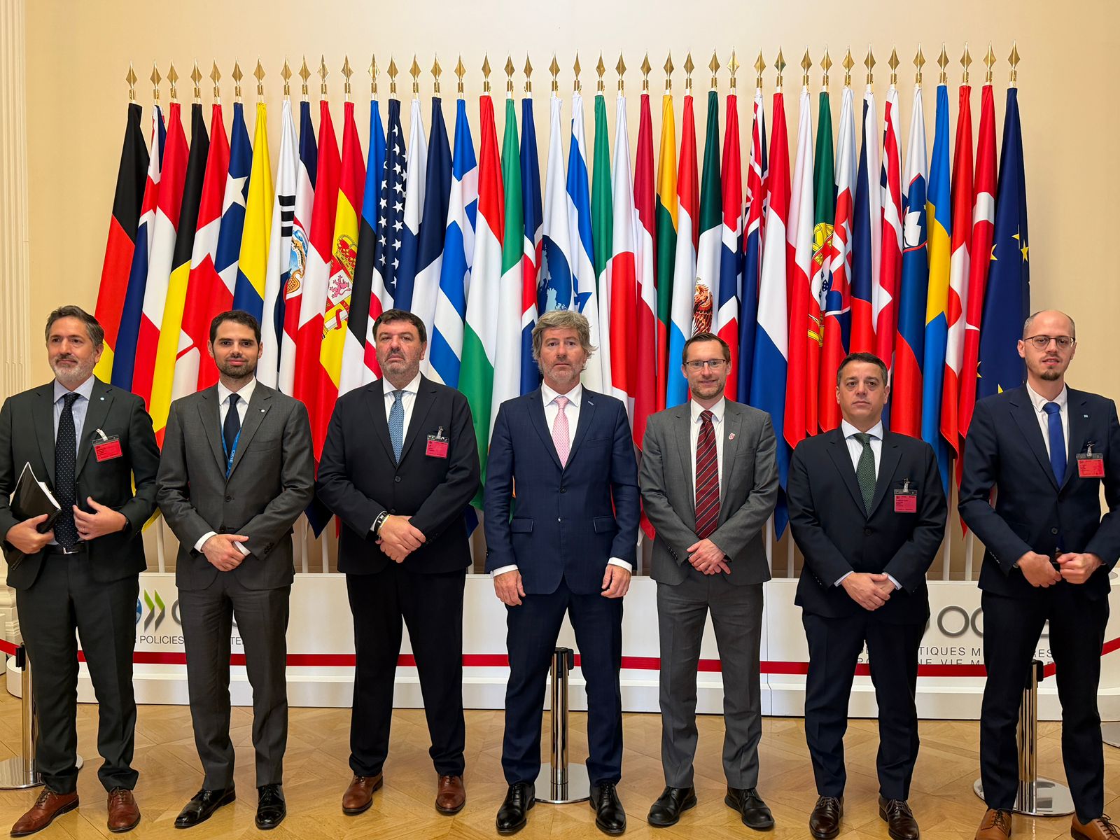 La futura conducci&oacute;n del GAFI recibi&oacute; en Par&iacute;s a la delegaci&oacute;n argentina y destac&oacute; la participaci&oacute;n del Poder Judicial