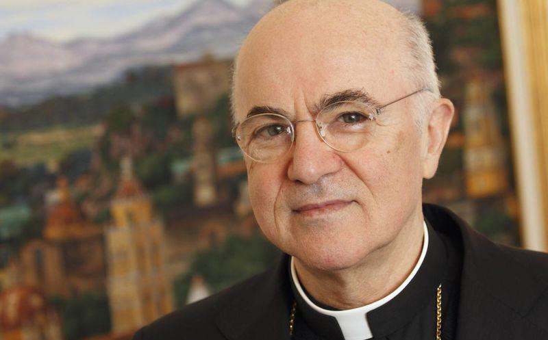 El Vaticano excomulgó al arzobispo italiano Carlo Maria Viganò, acusado de cisma por sus ataques al papa Francisco