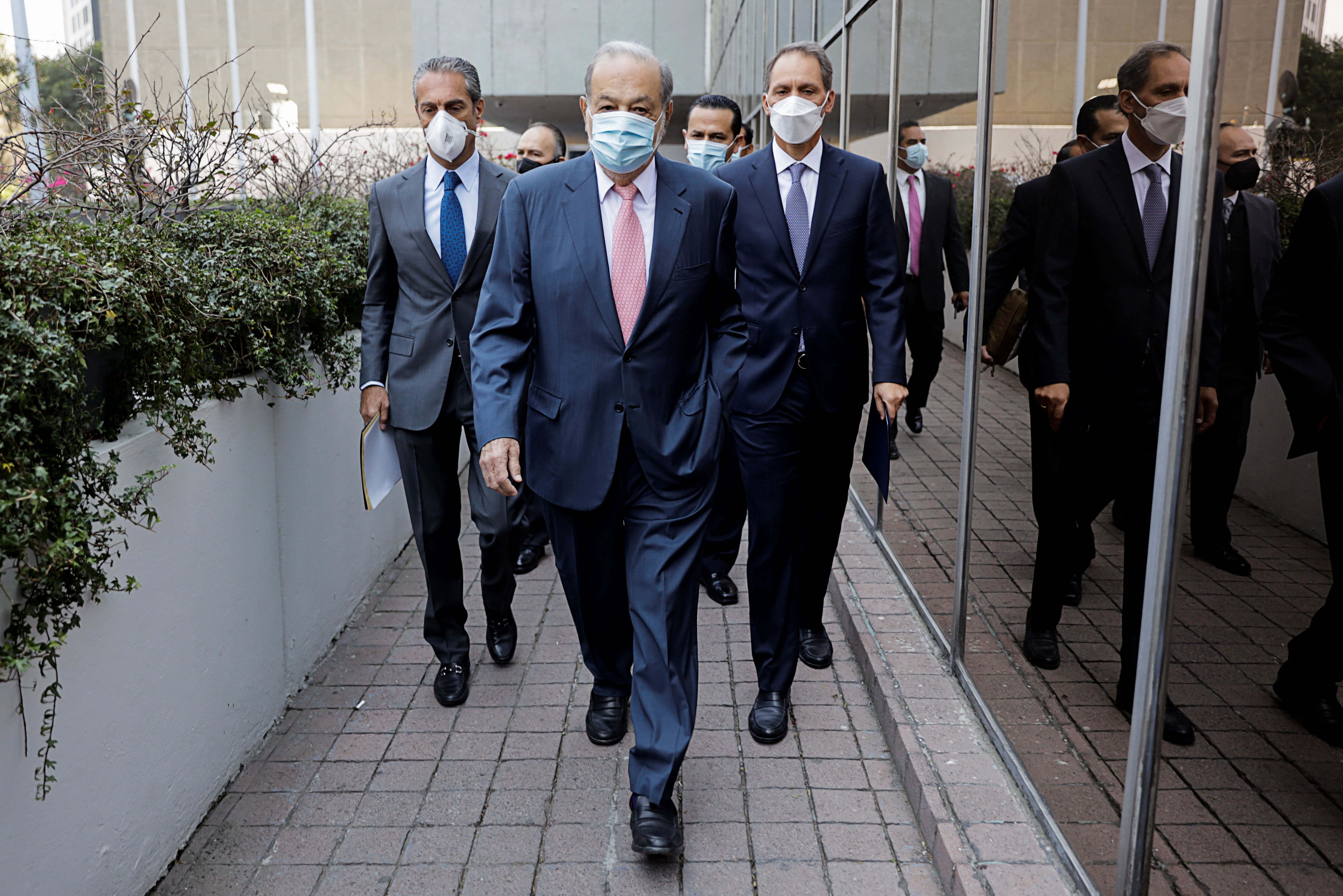 Carlos Slim fue el segundo mexicano en figurar dentro de las listas de Forbes, solo por detrás de la familia Garza Sada (Foto: Luis/Cortes/ REUTERS) 