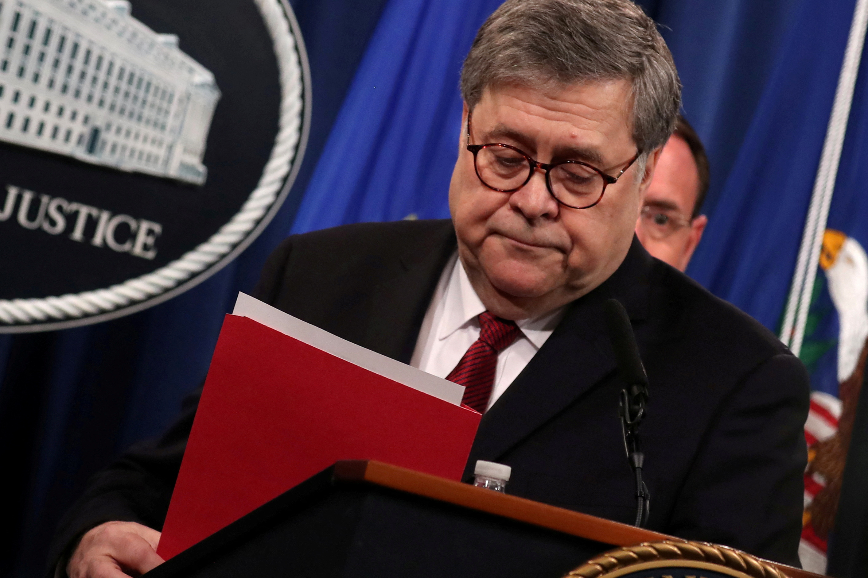 El ex fiscal William Barr ha emitido una serie de señalamientos en contra del actual mandatario federal de México. (Foto: REUTERS/Jonathan Ernst/File Photo)