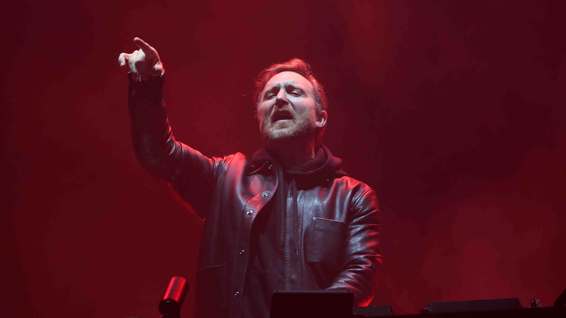 David Guetta llega al Ultra Music Festival para hacer vibrar a miles de fans con su espectacular show en vivo