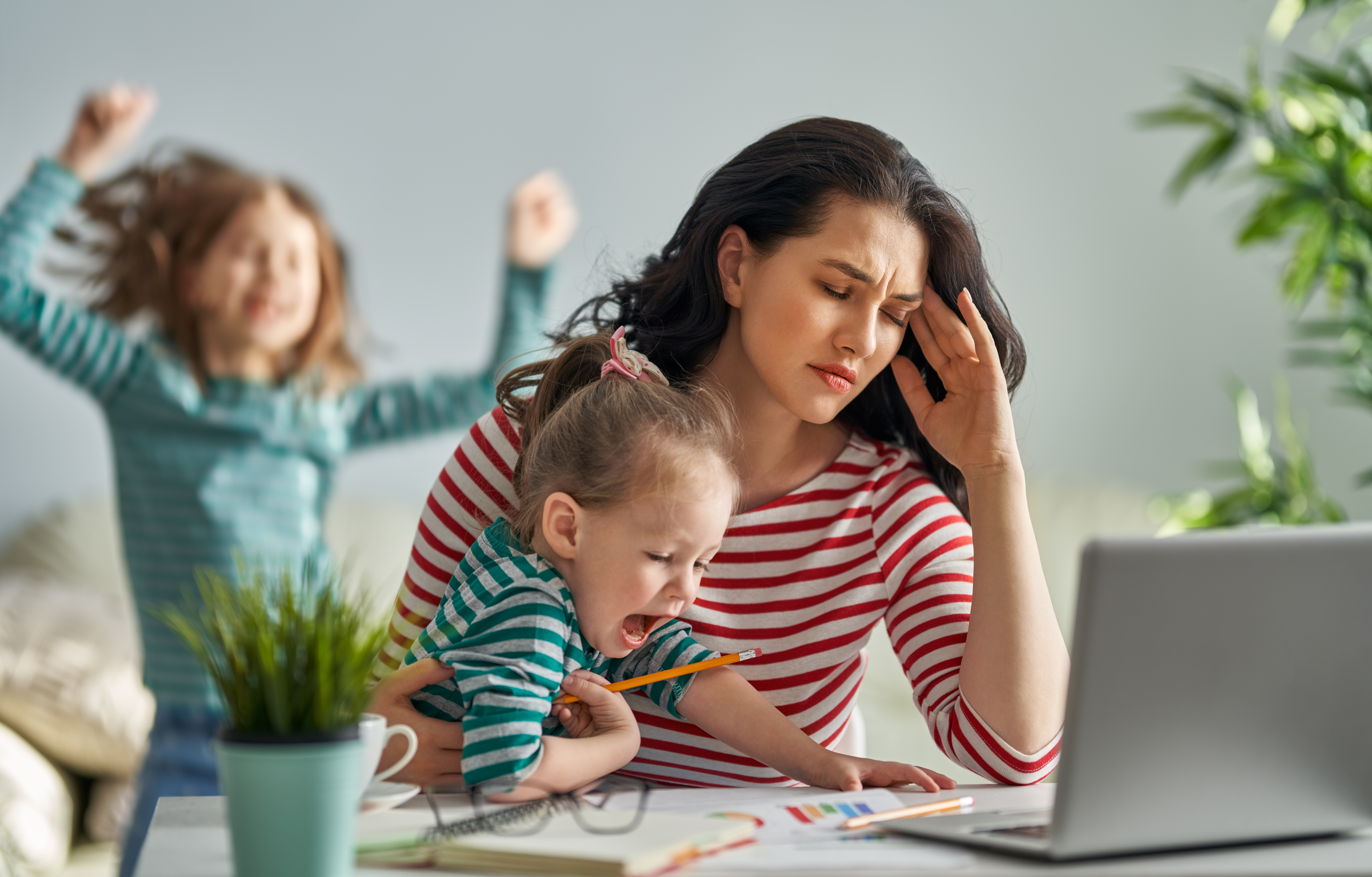 Home office con niños en casa: cómo ser más eficientes y superar el desafío  - Infobae