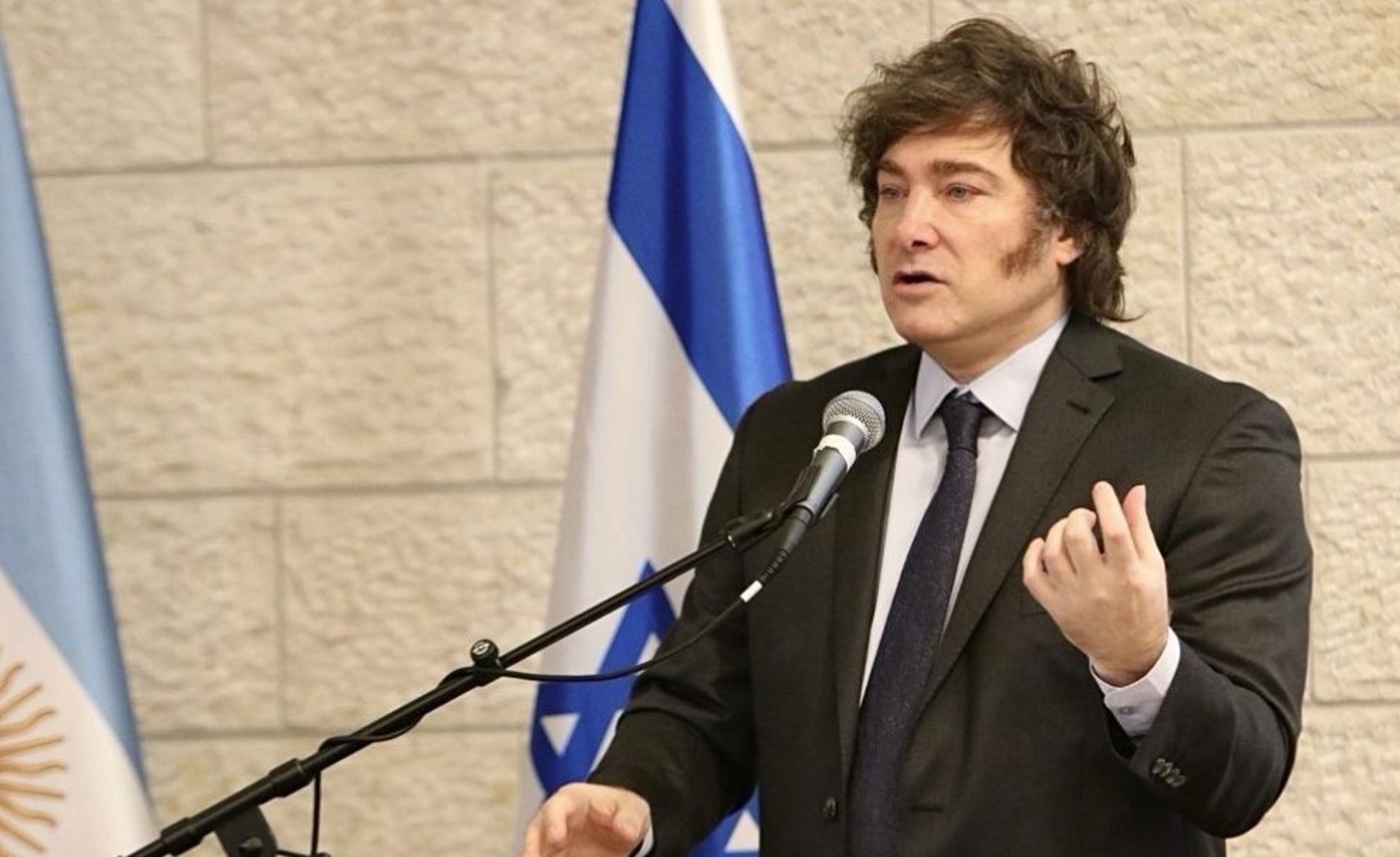 “Era una persona muy tóxica”: una amiga de la estudiante que cayó de un balcón en San Telmo apuntó contra el ex novio 