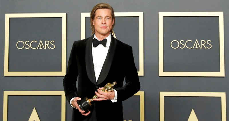 Brad Pitt había ganado un Oscar como productor de la película 12 años de esclavitud en 2014, pero recién el año pasado recibió la primera estatuilla como actor. (Foto REUTERS/Lucas Jackson/File Photo)