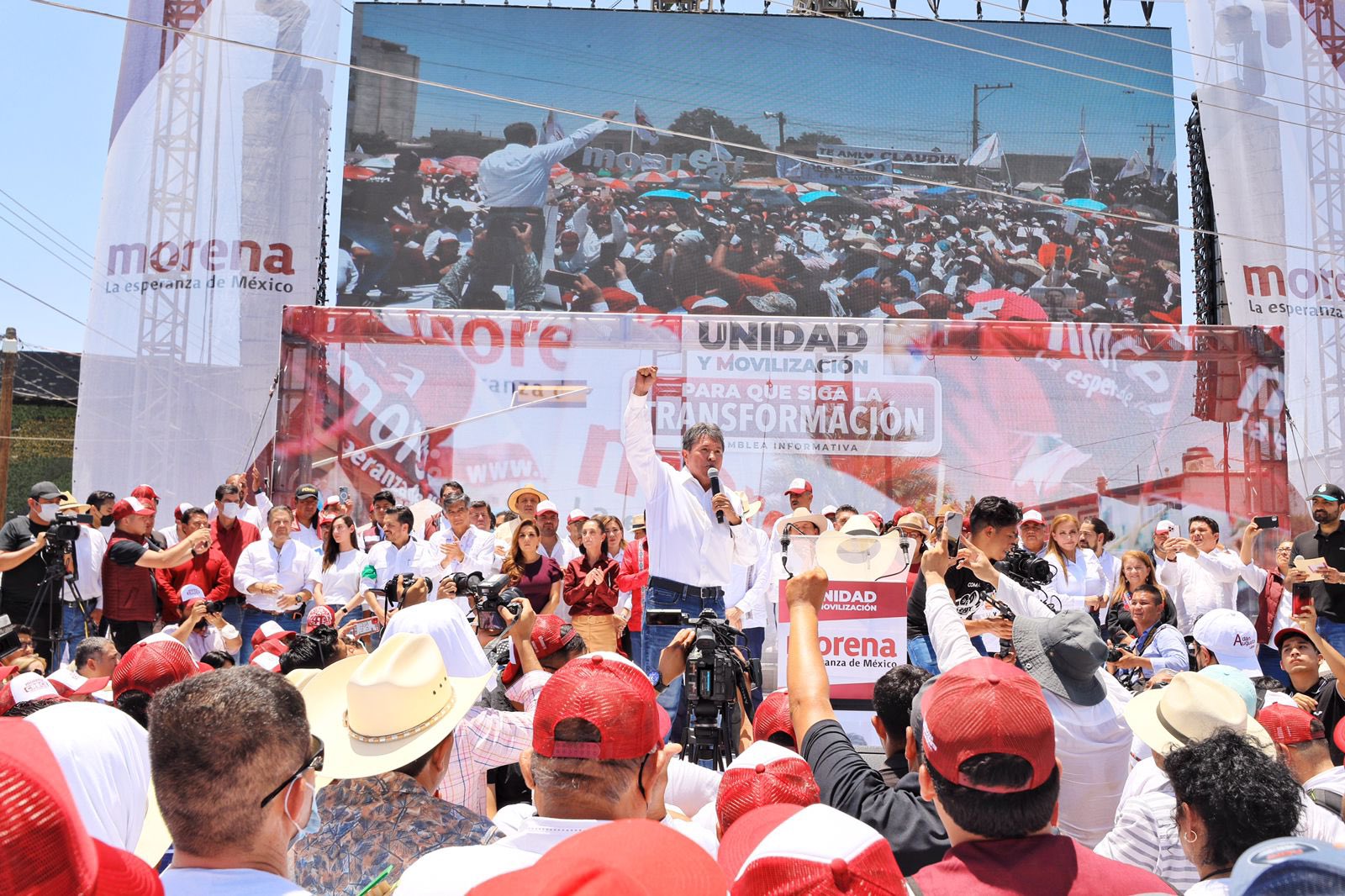 Ricardo Monreal sí asistió al mitin de Coahuila tras ausencia en el Edomex (Foto: Twitter/@RicardoMonrealA)
