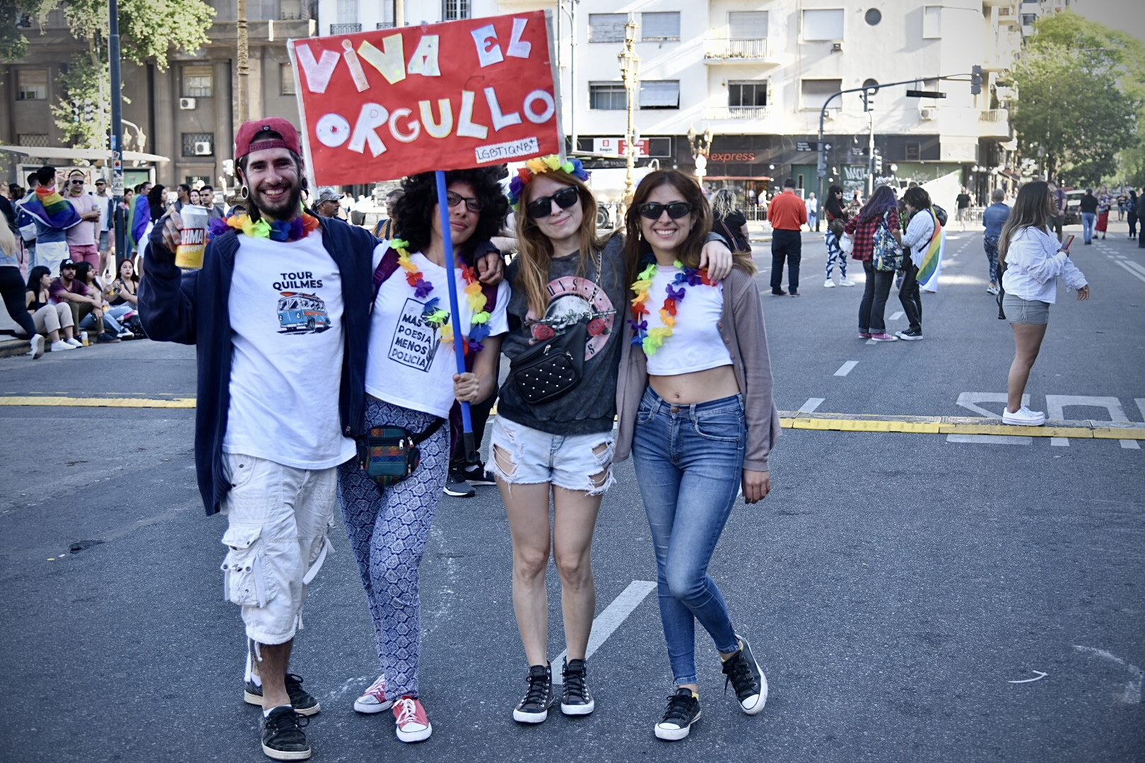 "Viva el orgullo", "Queremos ser libres", "Basta de discriminación", fueron algunos de los mensajes que resonaron en la marcha (Crédito: Ariel Torres)