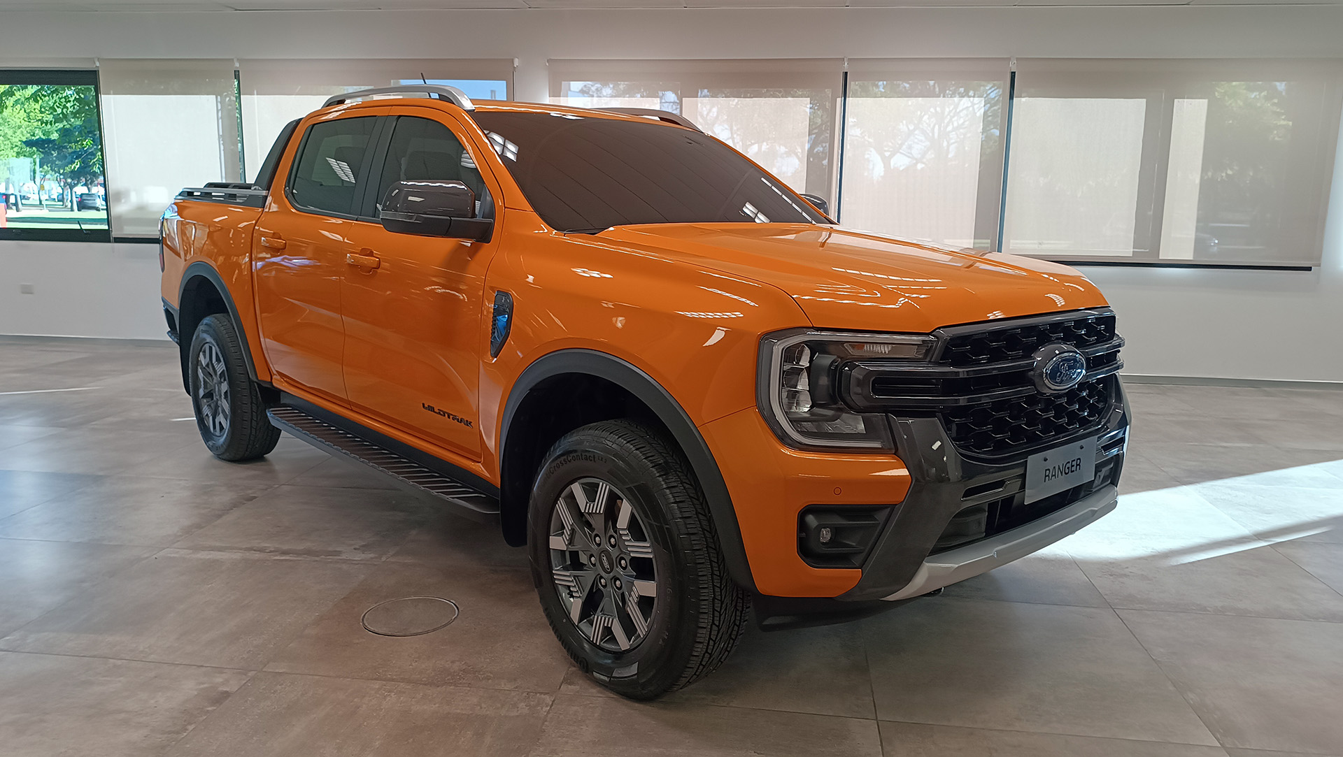 Detuvieron al padre de Agustín Almendra en La Plata acusado de integrar una banda que robaba autopartes y vehículos: los videos