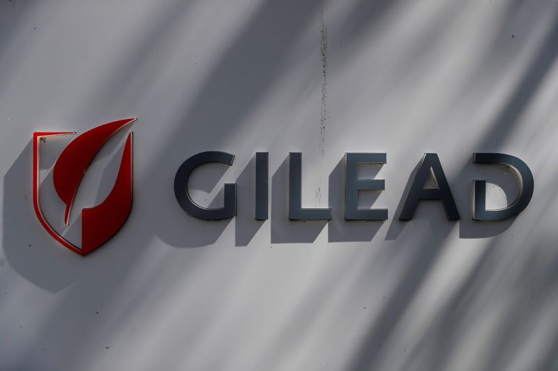 Foto de archivo. El logo de Gilead Sciences, Inc. en las afueras de la sede central de la empresa en Foster City, California. Estados Unidos, 1 de mayo de  2018. REUTERS/Stephen Lam