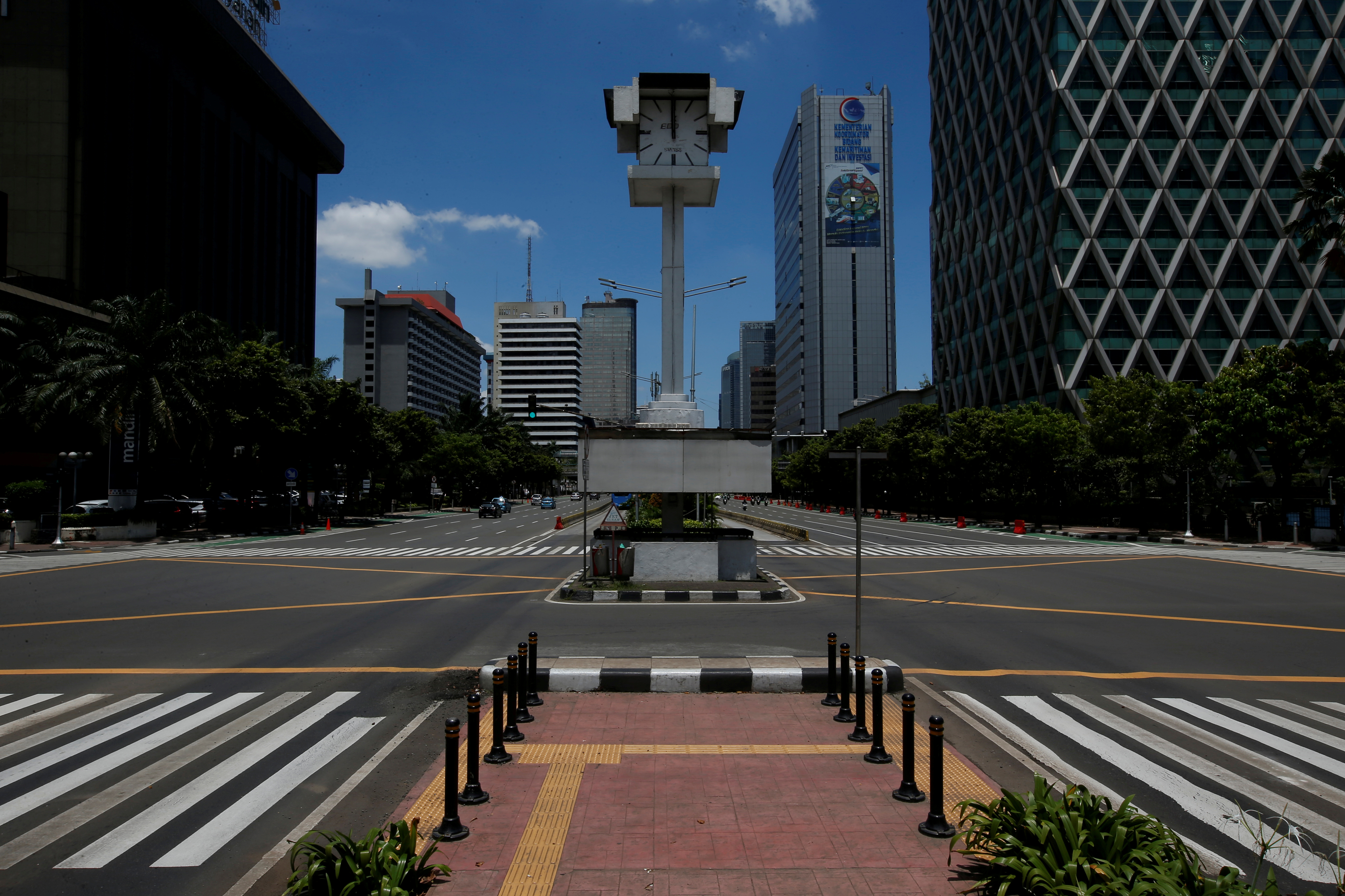 Poco tráfico en Jakarta, Indonesia (REUTERS/Willy Kurniawan/File Photo)