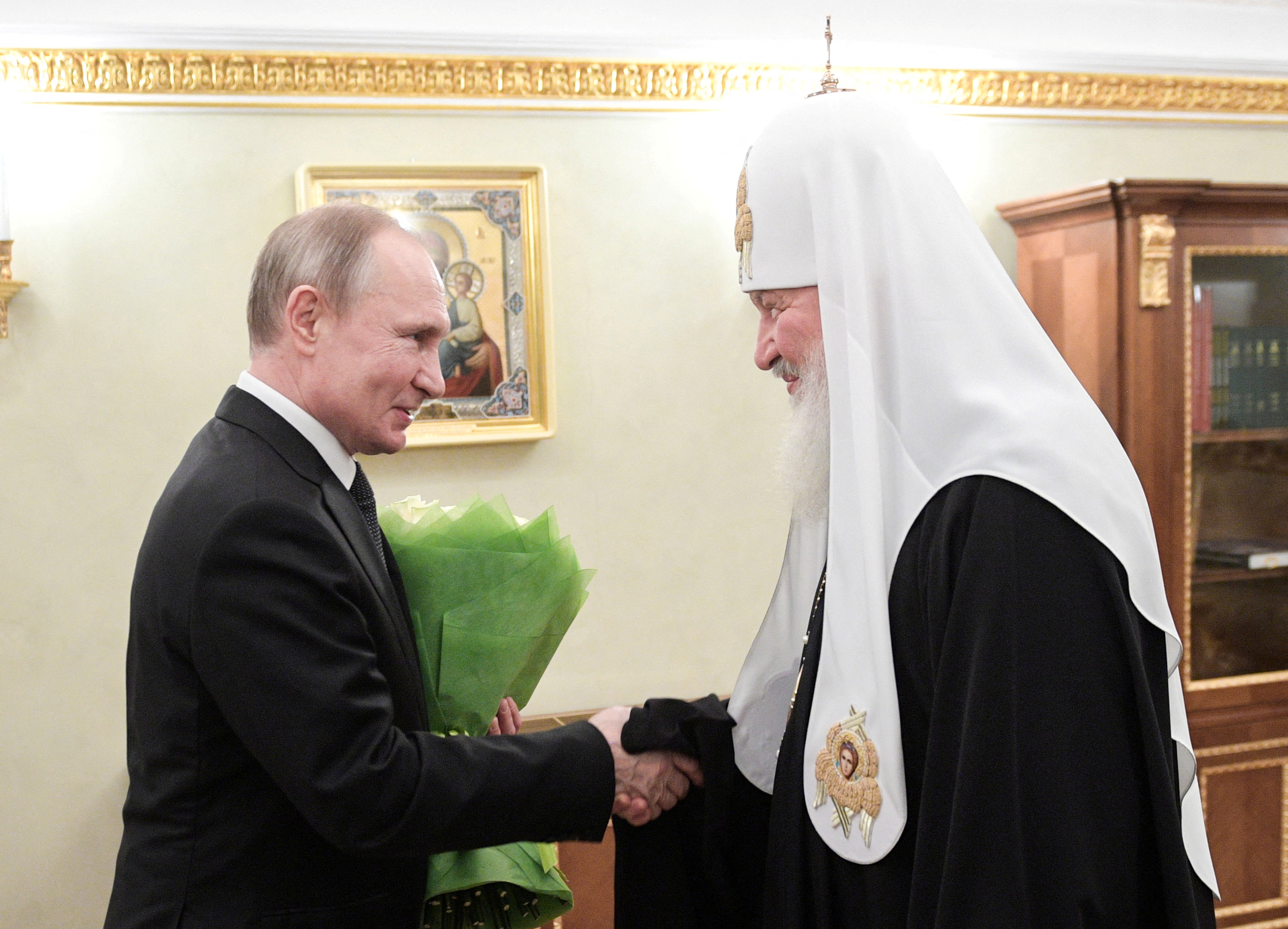 FOTO DE ARCHIVO: Vladímir Putin felicita a Kirill en Moscú, Rusia el 1° de febrero de 2020 (Reuters)