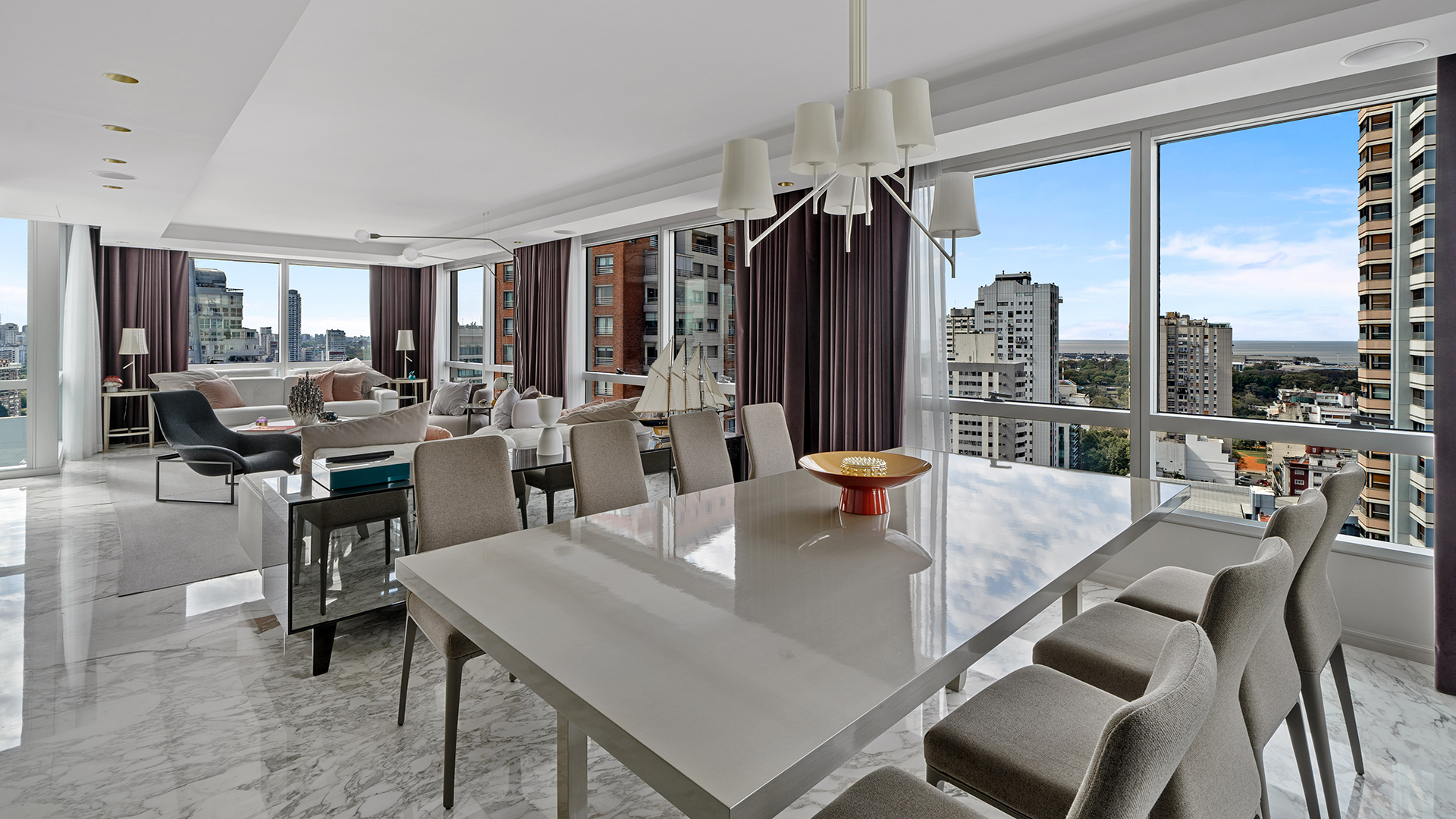 El techo de la ciudad: cuáles son los 5 penthouses más exclusivos de Buenos  Aires - Infobae