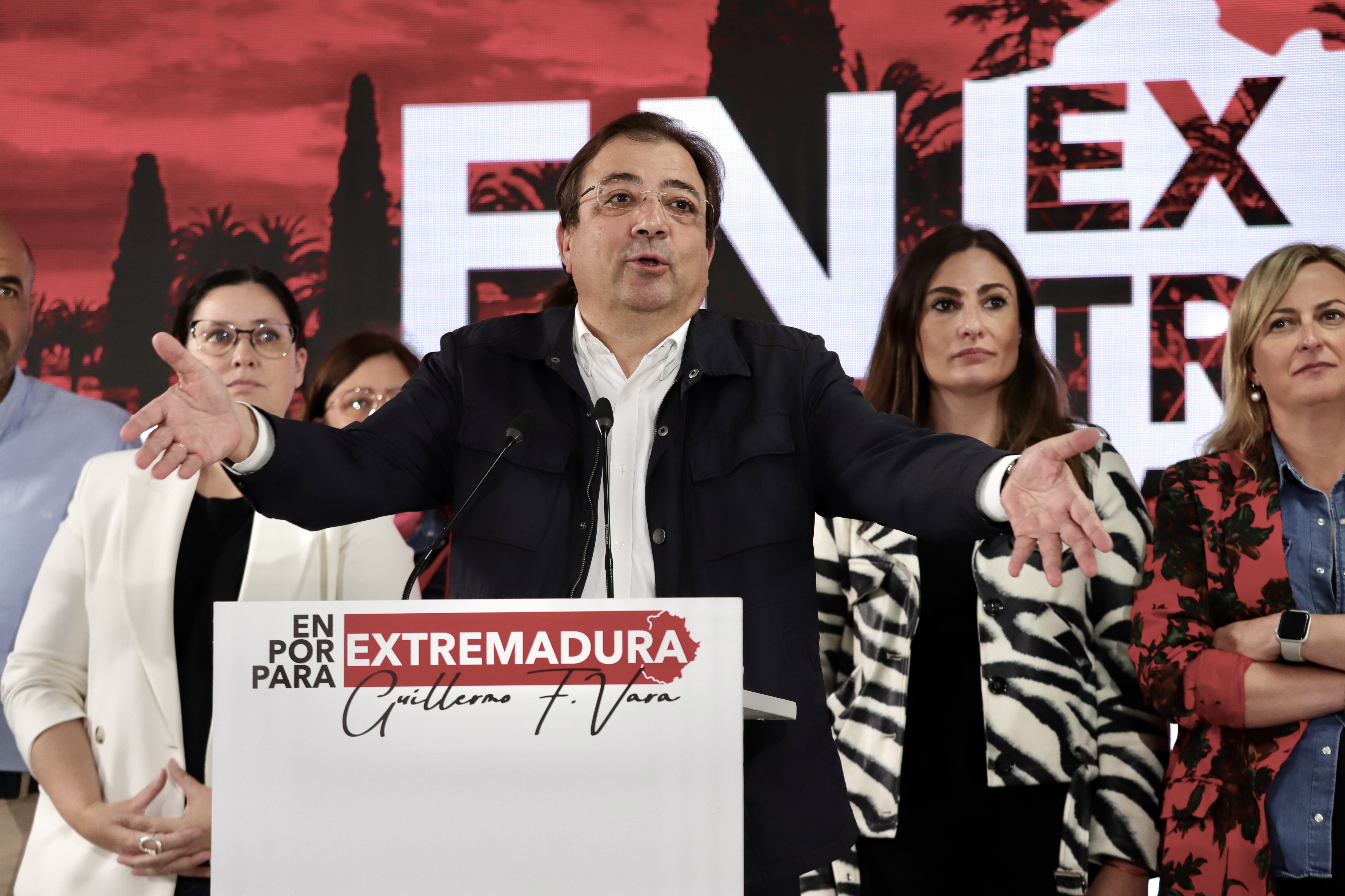 Fernández Vara sopesa volver a su plaza de forense tras dejar la presidencia extremeña