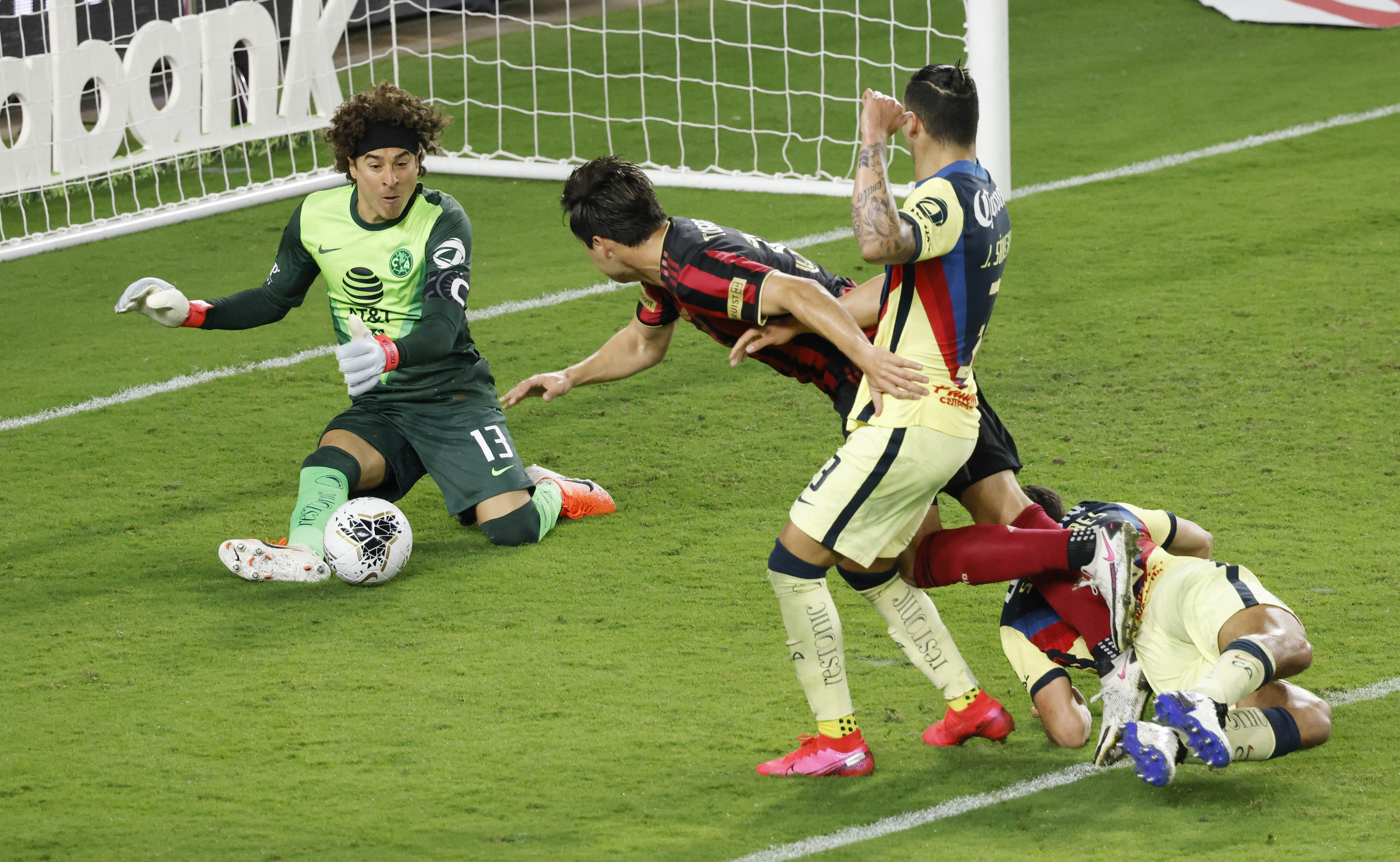 Ochoa jugó con América de 2019 a 2022 en su segunda etapa en el club (Reinhold Matay/ USA TODAY Sports)