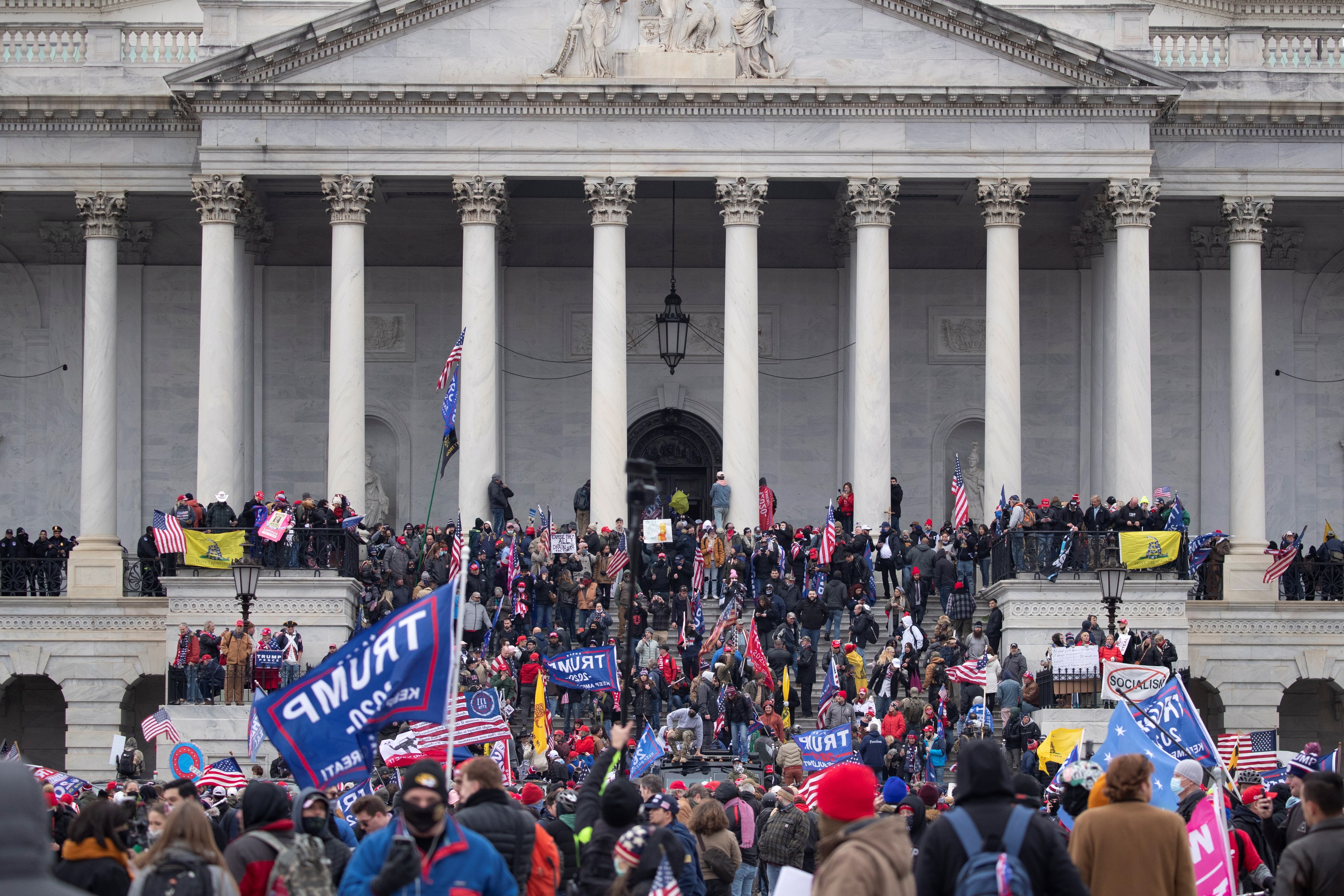 El asalto al Capitolio del 6 de enero de 2021 (Washington. EFE/Michael Reynolds)
