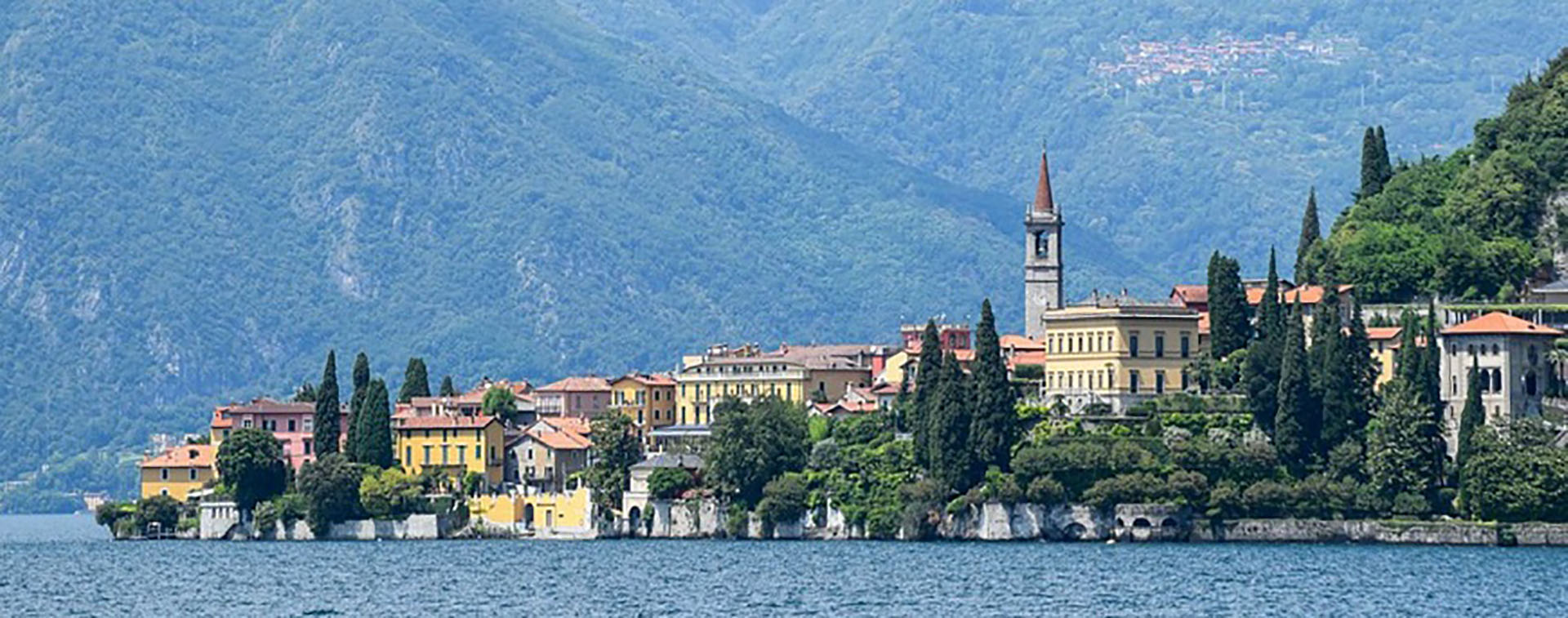 Uno de los residentes a tiempo parcial más famosos del lago de Como es George Clooney, a quien se ha visto en muchas ocasiones pasar tiempo en el área cercana a su residencia (Turismo Lago di Como)