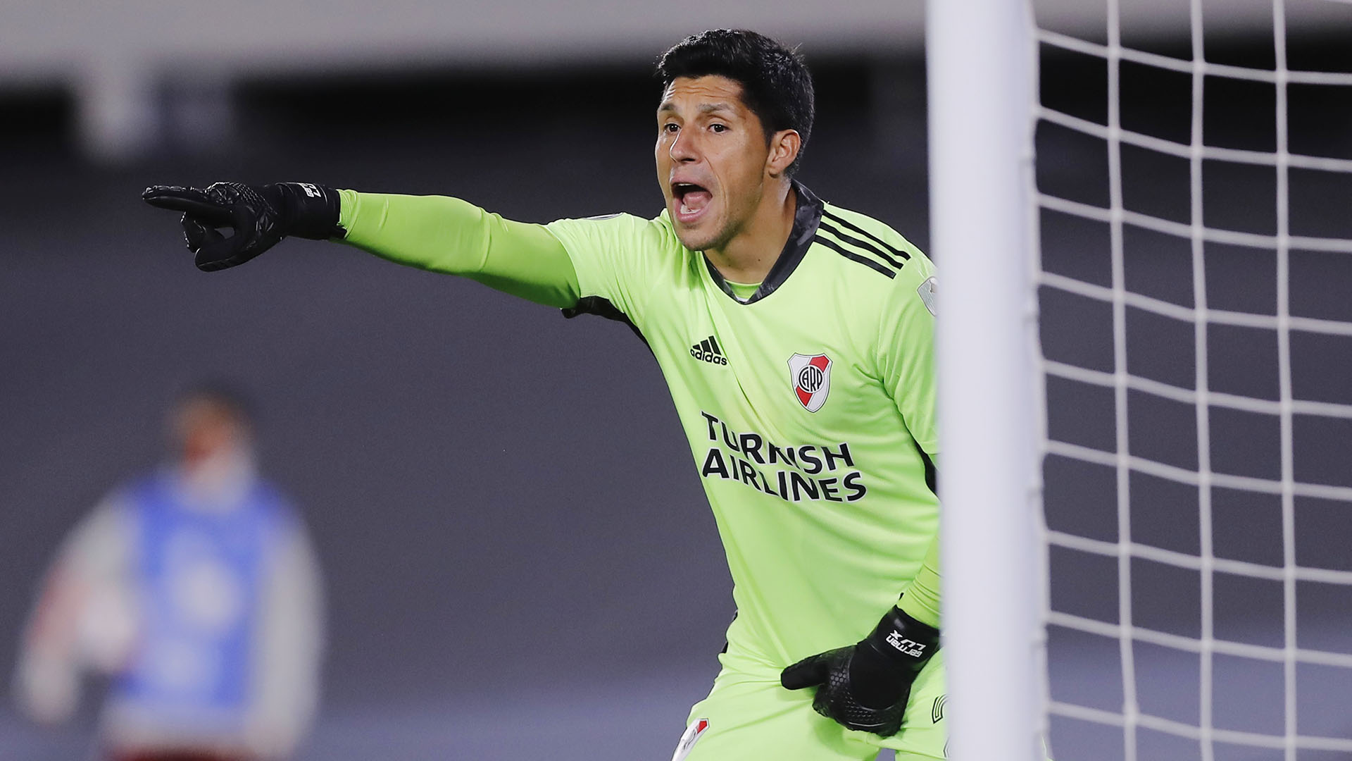 adidas river enzo perez