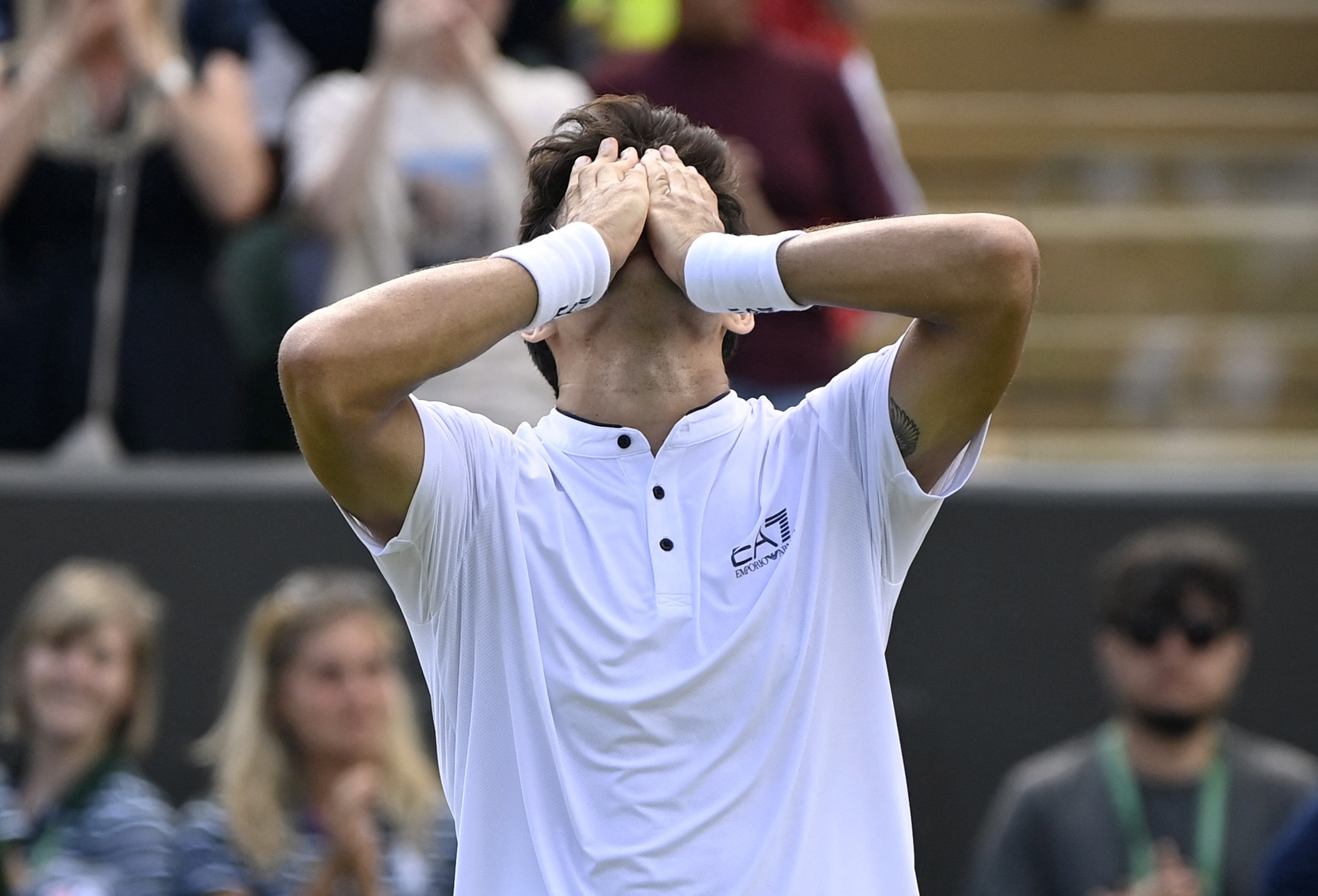 Garin jugará cuartos de final de Wimbledon por primera vez en su carrera (Reuters)