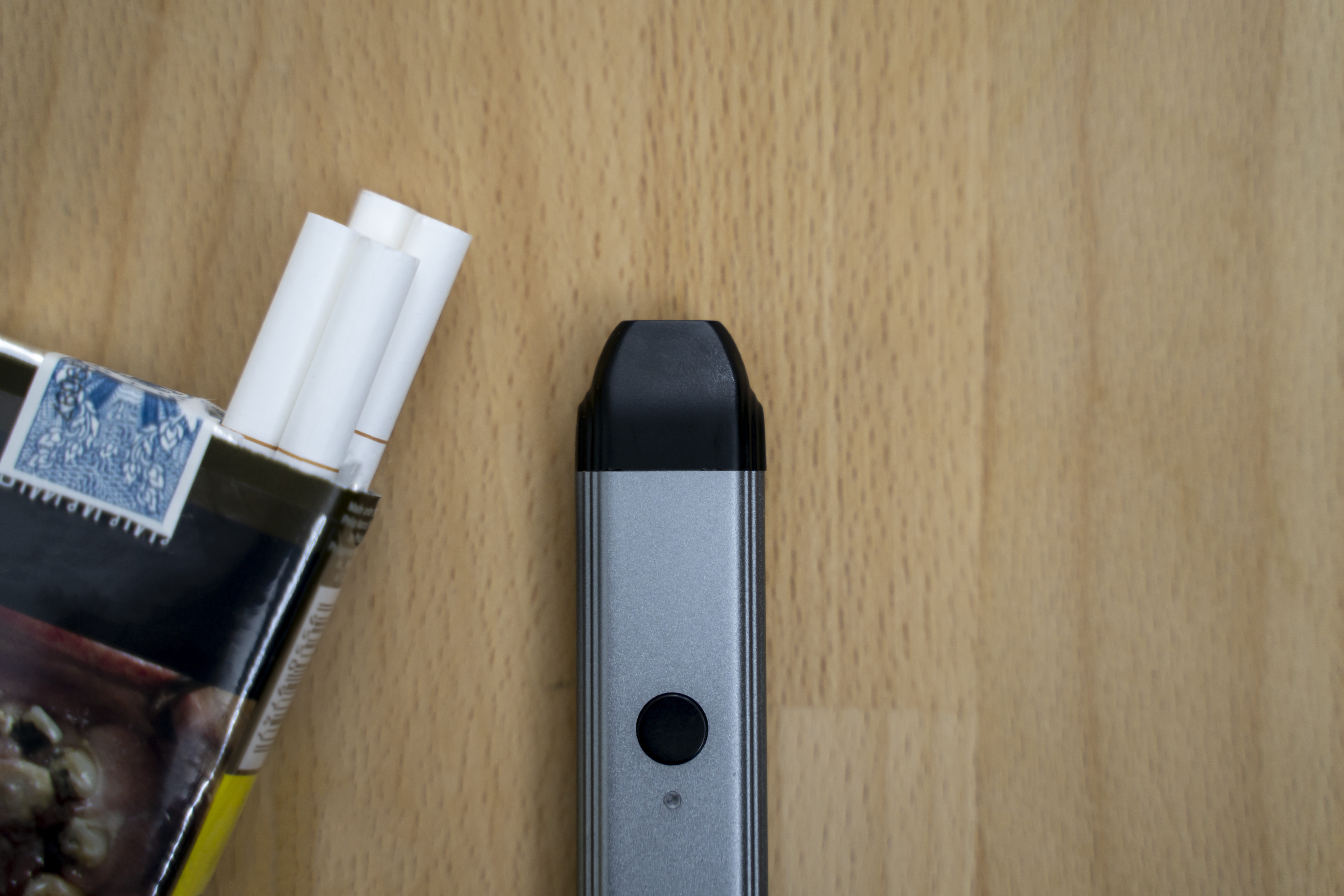 De acuerdo con la Cofepris no se ha comprobado que los vapeadores o los cigarros electrónicos sean una alternativa para dejar de fumar. (Foto: Gettyimages)