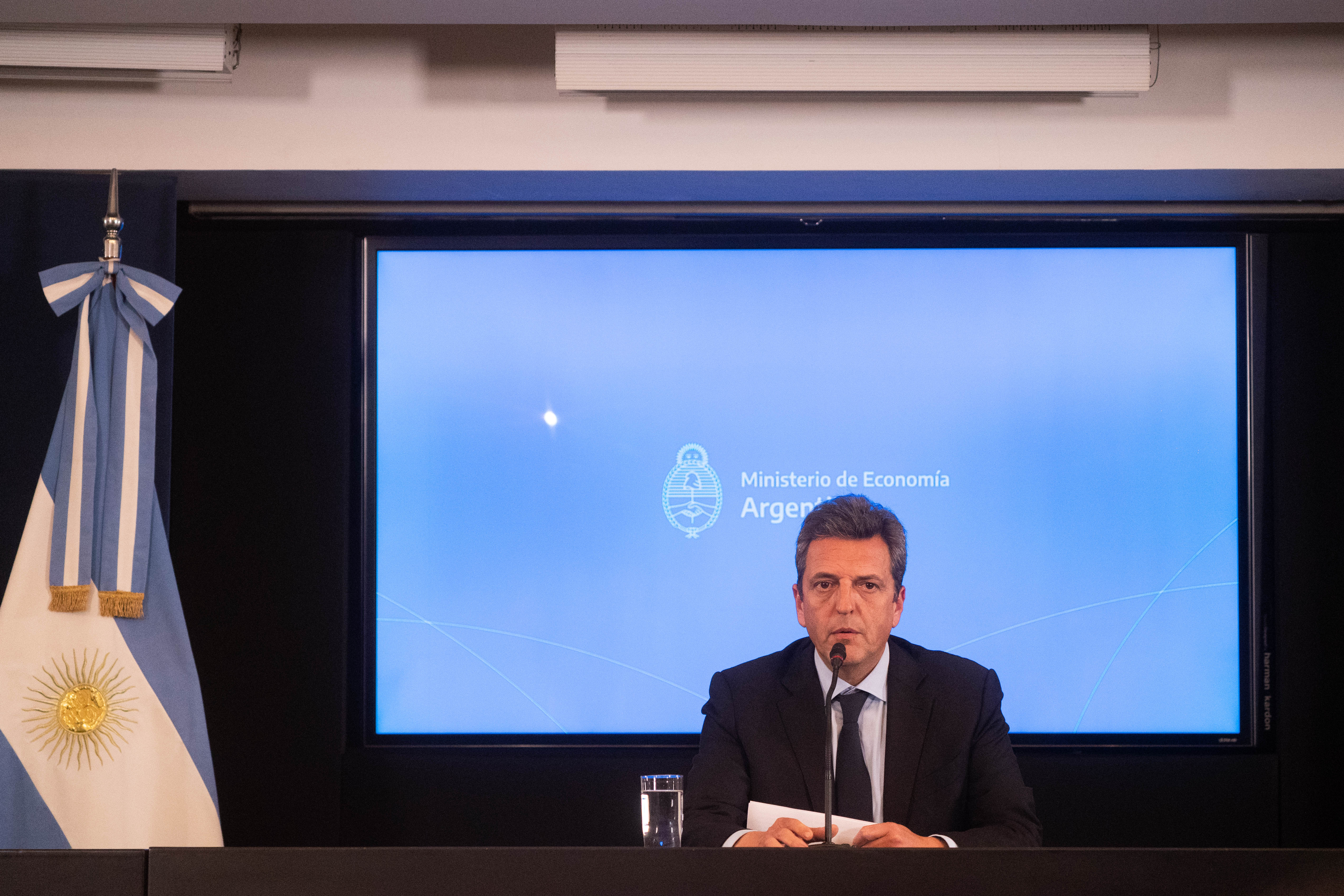 Sergio Massa, durante la presentación de sus primeros. (Franco Fafasuli)