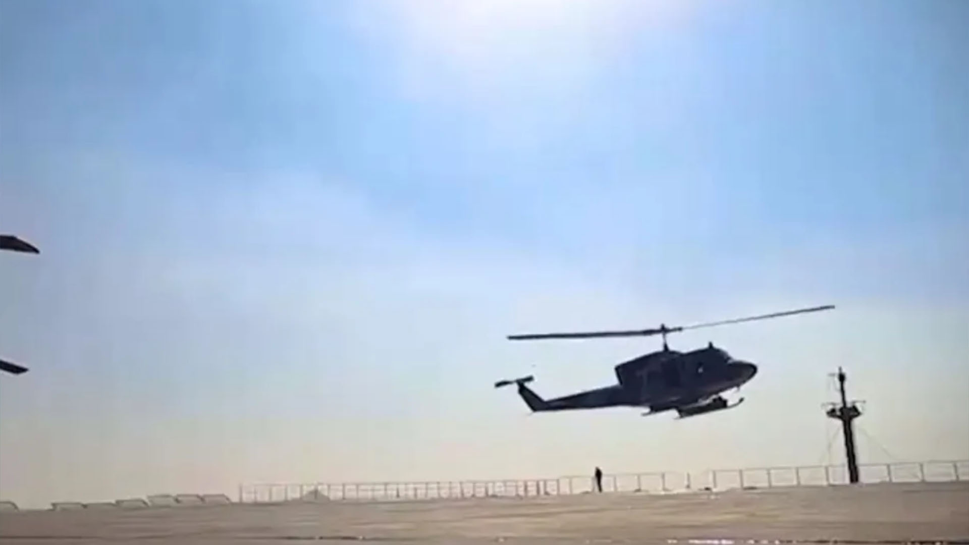 El Makran puede albergar cinco helicópteros al mismo tiempo