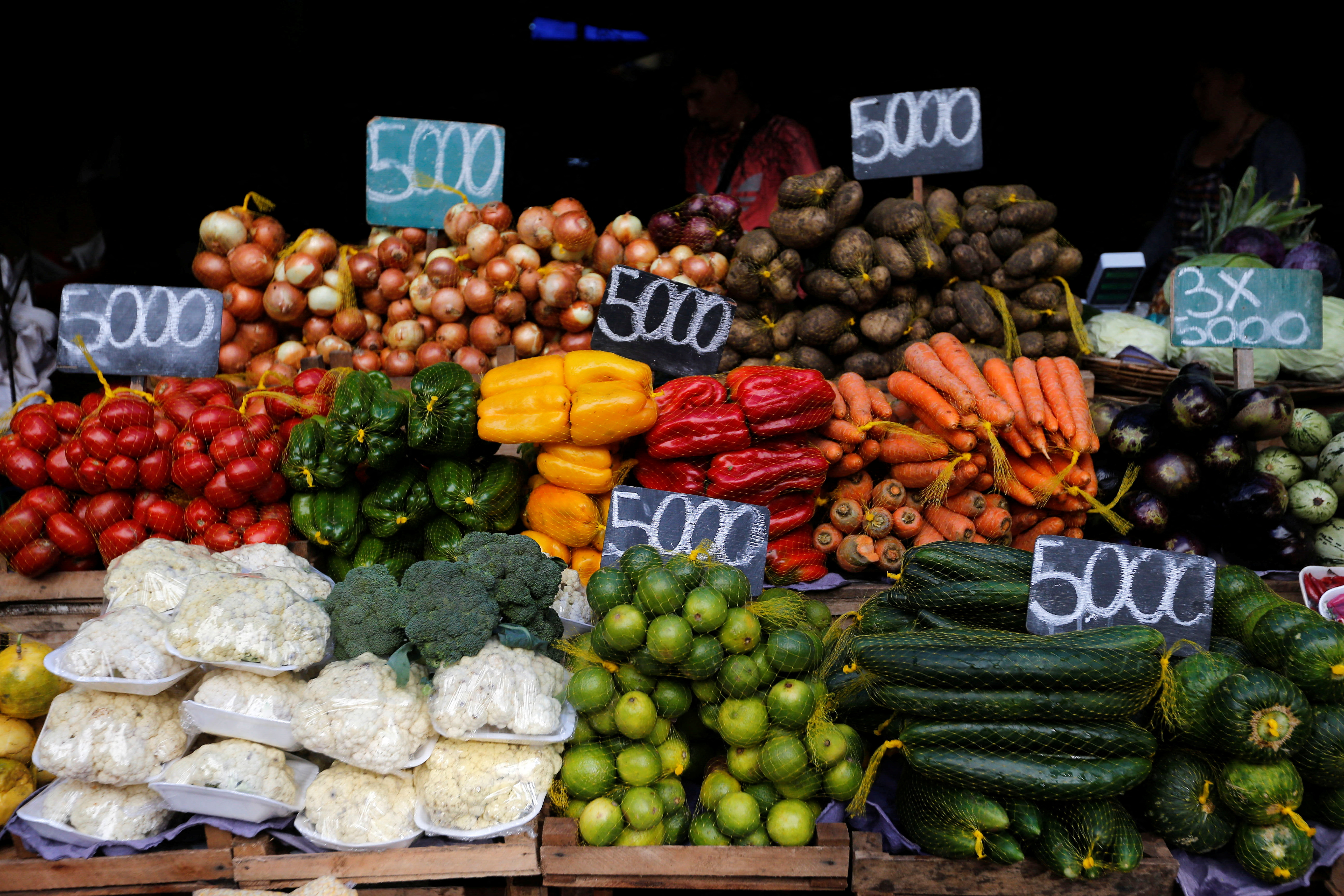 Con el impulso de Grabois, esta noche habrá una masiva mesa navideña frente al Congreso: “Esperamos a 5 mil personas”