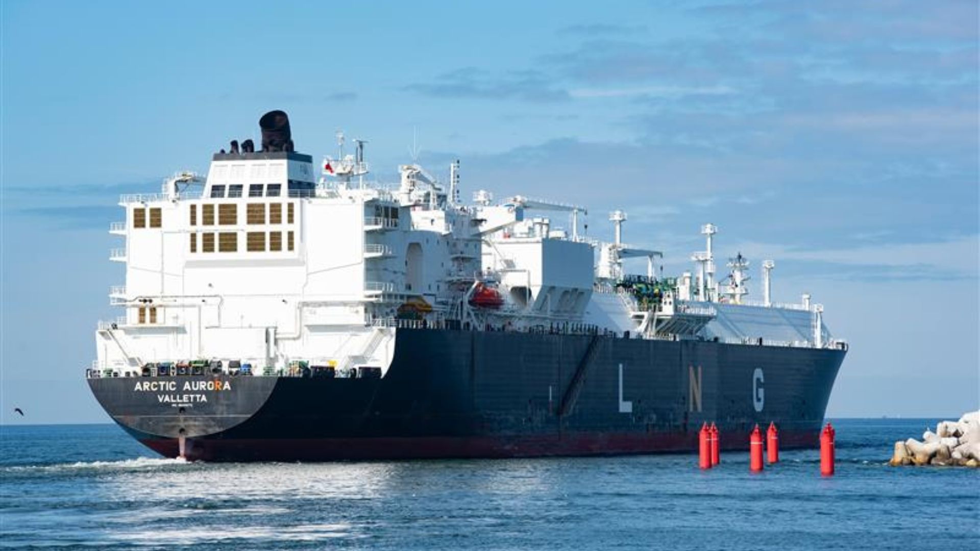 Líderes de la Unión Europea se reúnen en Bélgica para debatir cómo reforzar su economía ante la presión de EEUU, Rusia y China