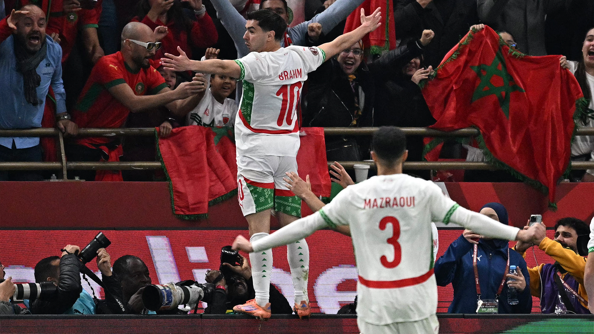 Lanzaron un explosivo contra la diputada Gladys Aurora López en Honduras