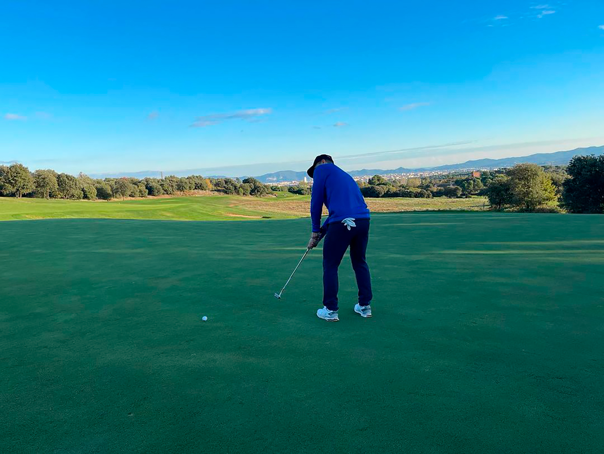 El Kun ya hizo sus primeras prácticas en el golf