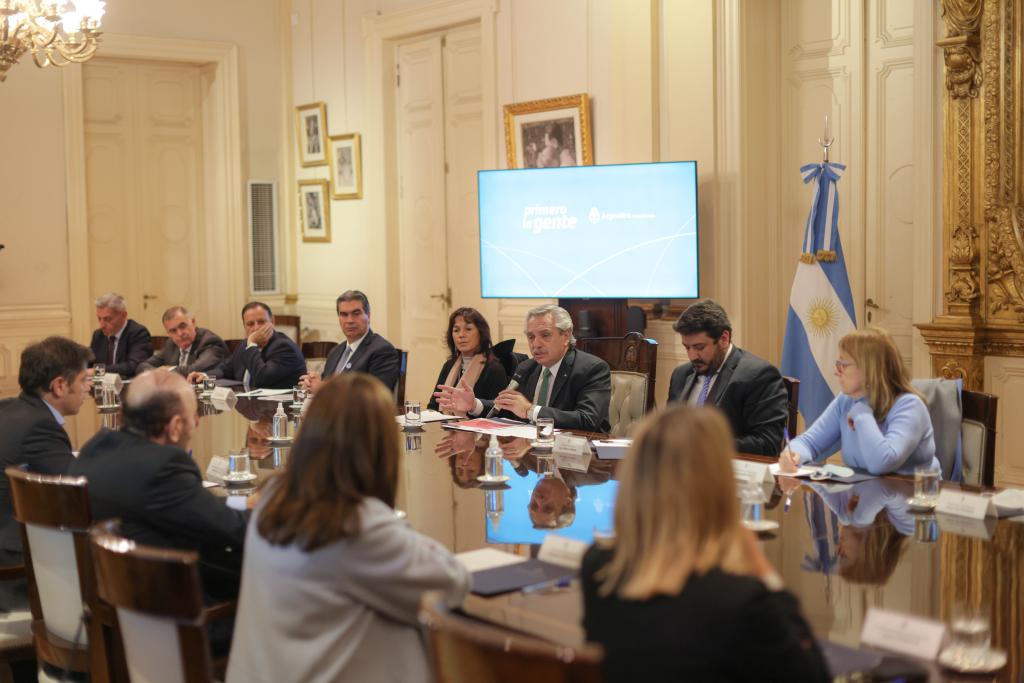 Alberto Fernández junto a los gobernadores en una de las últimas reuniones, que fue cuando presentó el proyecto de ley para ampliar la Corte Suprema