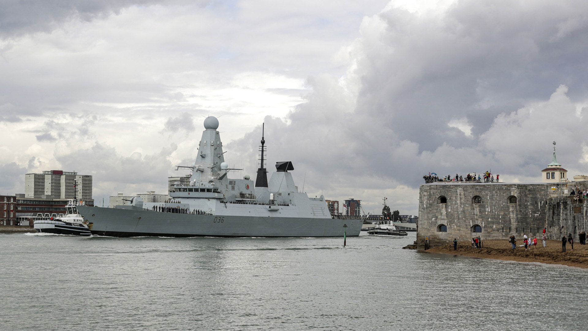 El buque HMS Defender (Royal Navy)