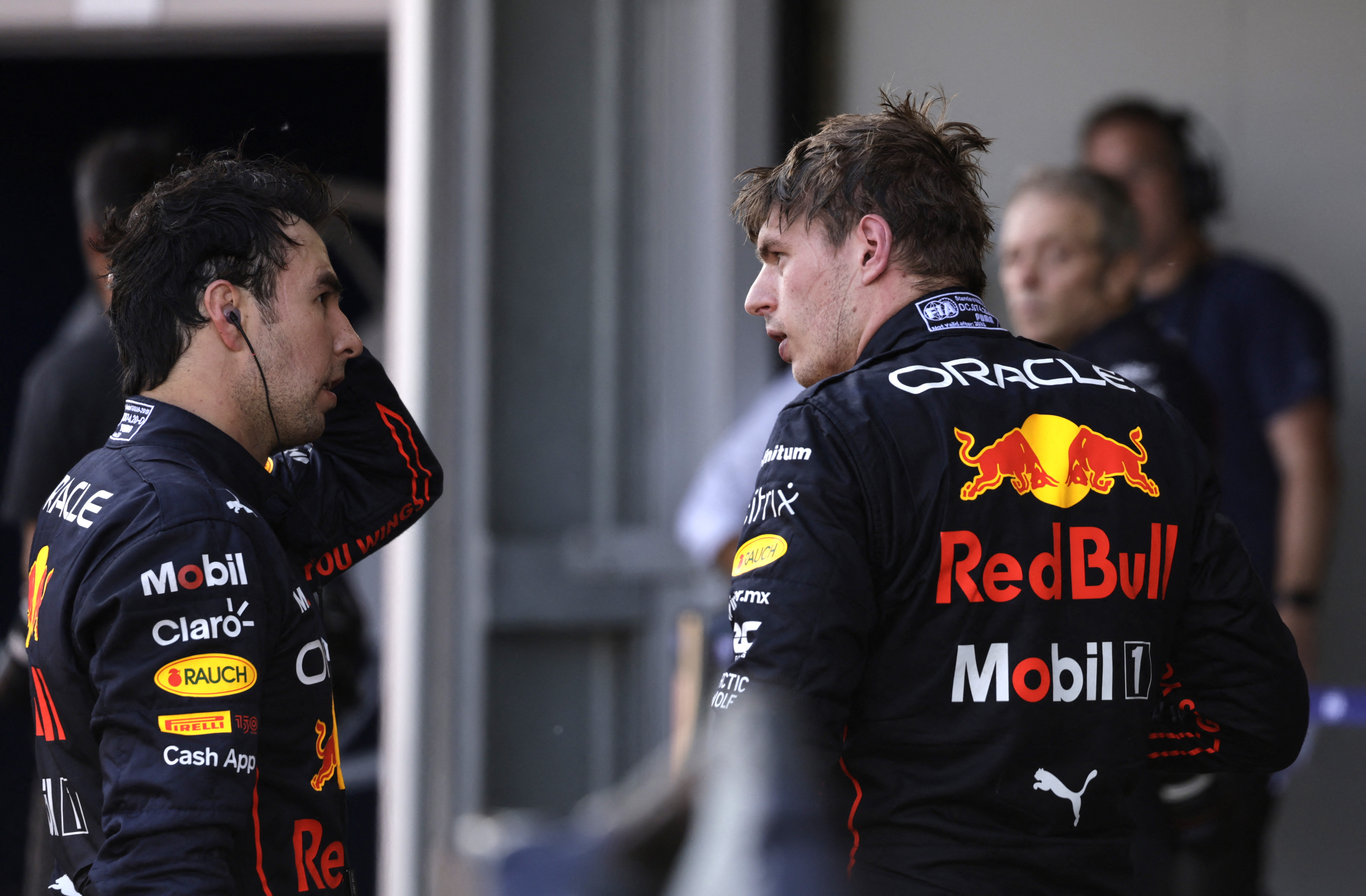 Christian Horner contó por qué quiere evitar una temprana disputa entre Checo Pérez y Max Verstappen (Foto: REUTERS/Leonhard Foeger)